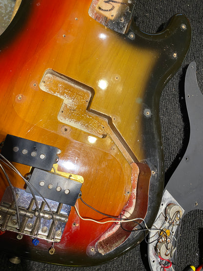 Fender Precision Bass Sunburst 1973