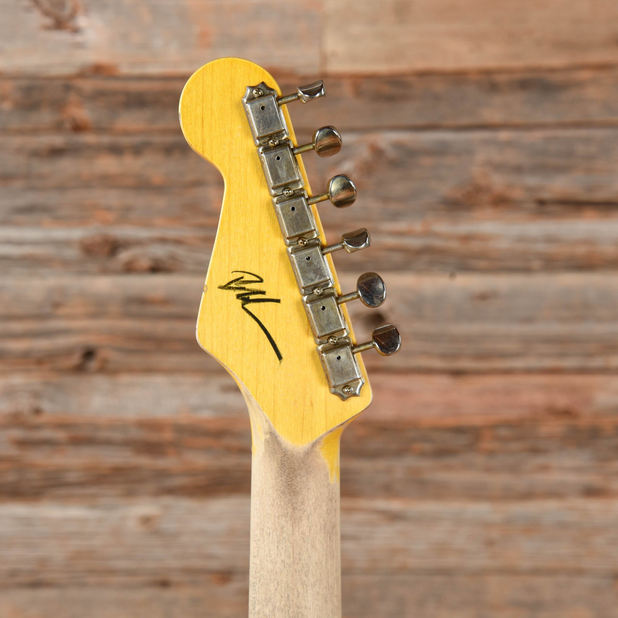 Nash S-63 White 2022