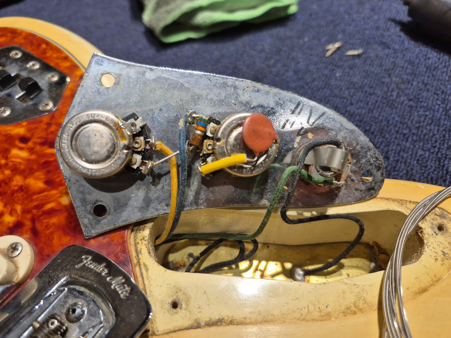 Fender Jaguar Olympic White 1965