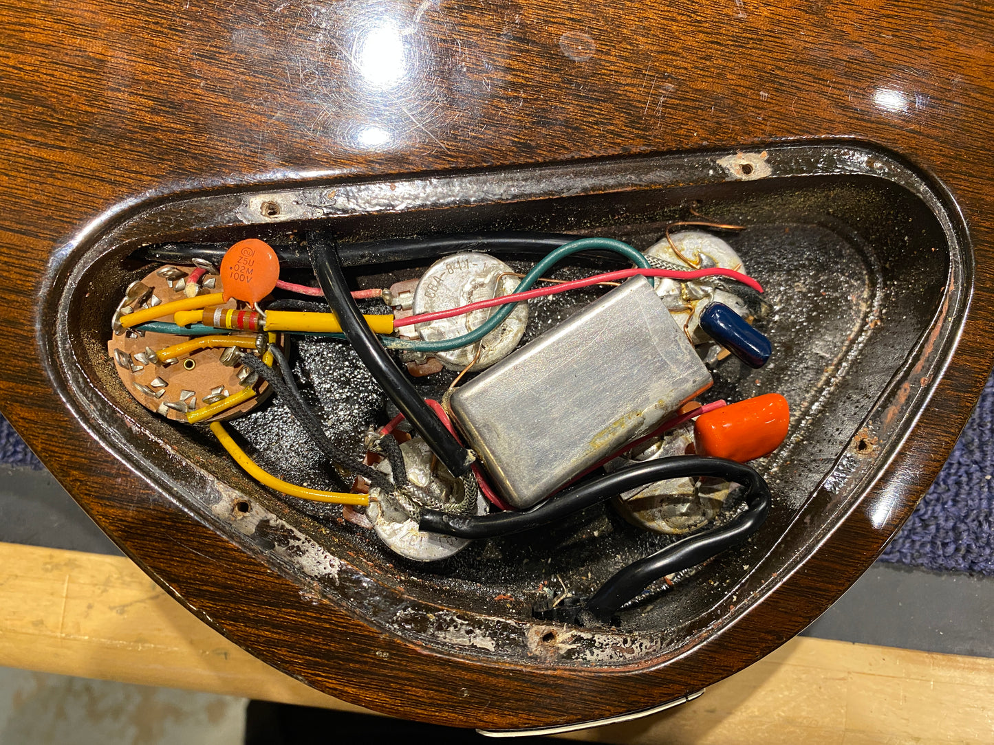 Gibson EB-3 Walnut 1971