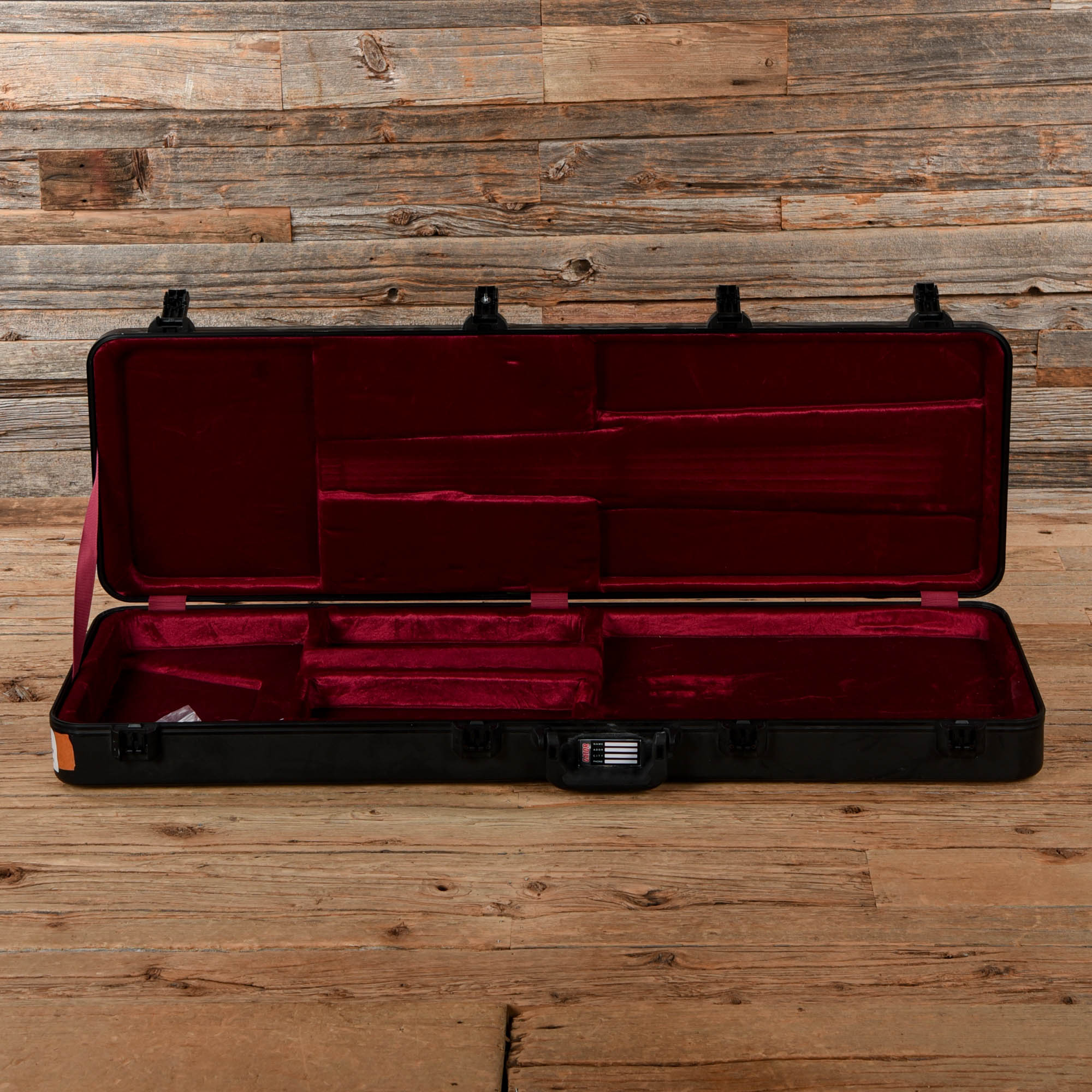 Fender Japan Bass VI Candy Apple Red 2013