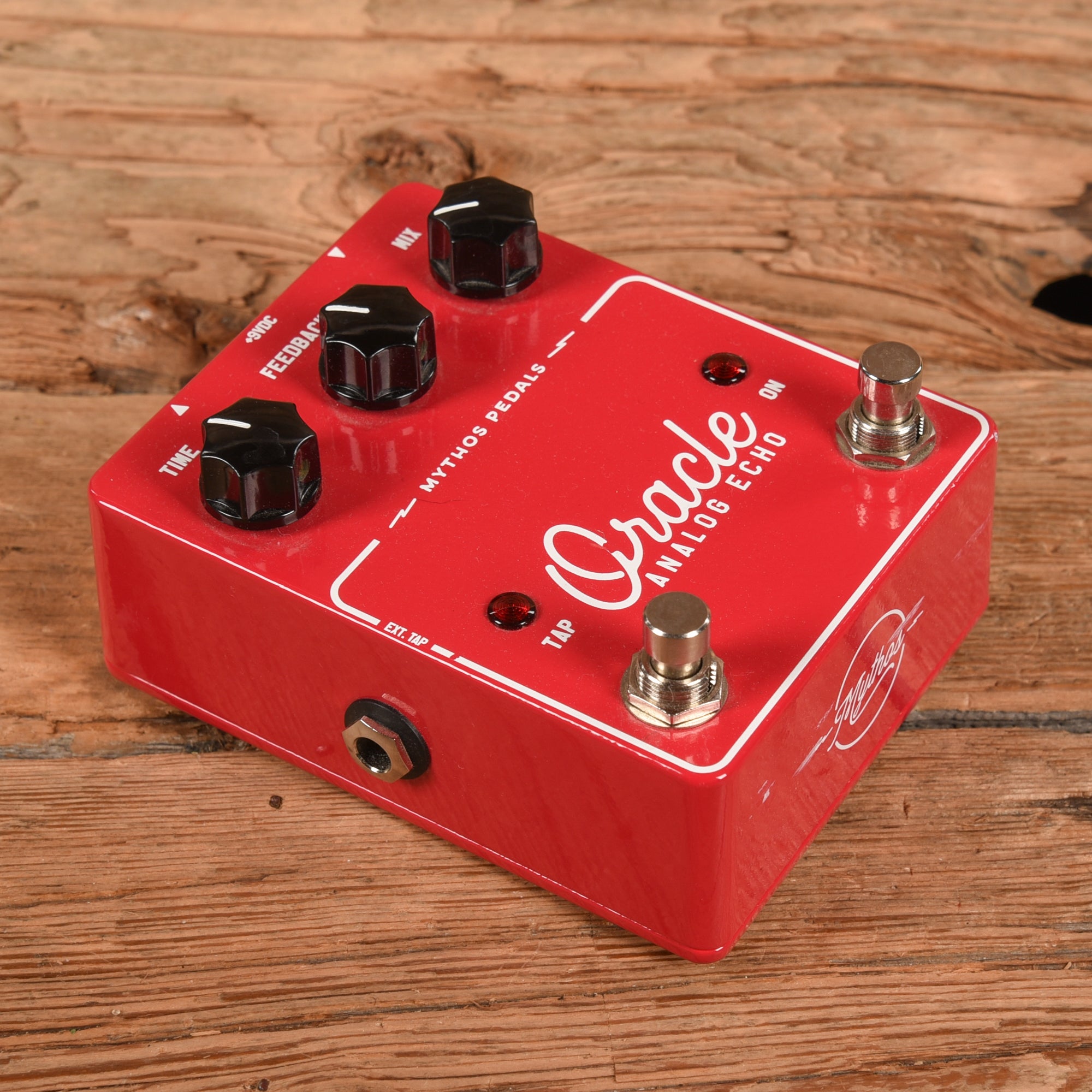 Mythos Pedals Oracle Analog Delay – Chicago Music Exchange