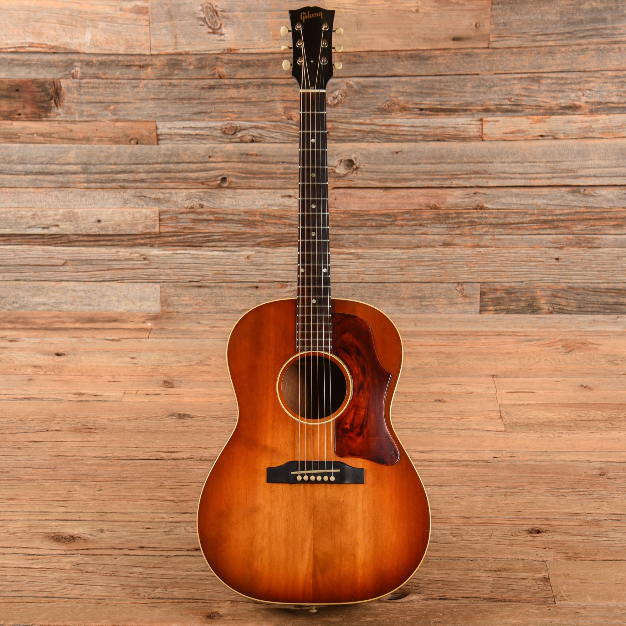 Gibson LG-1 Sunburst 1965