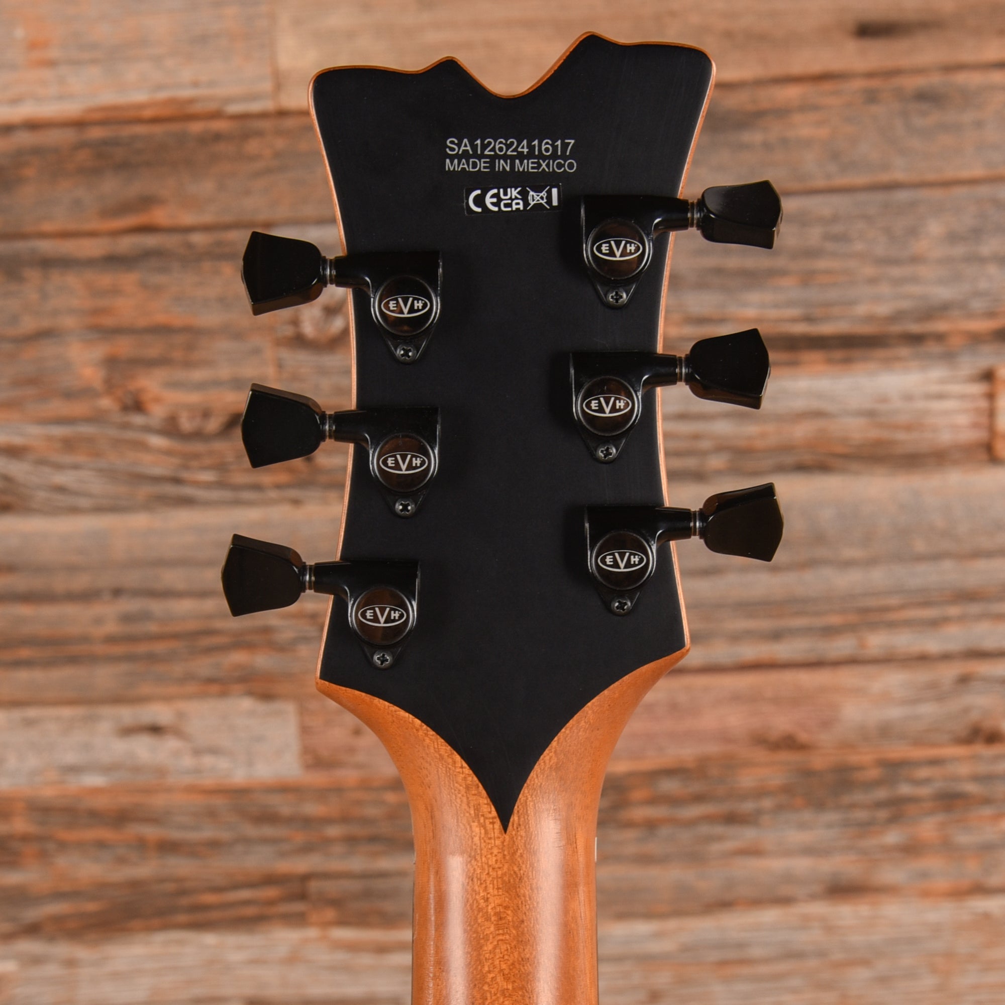 EVH SA-126 Special Stealth 2024