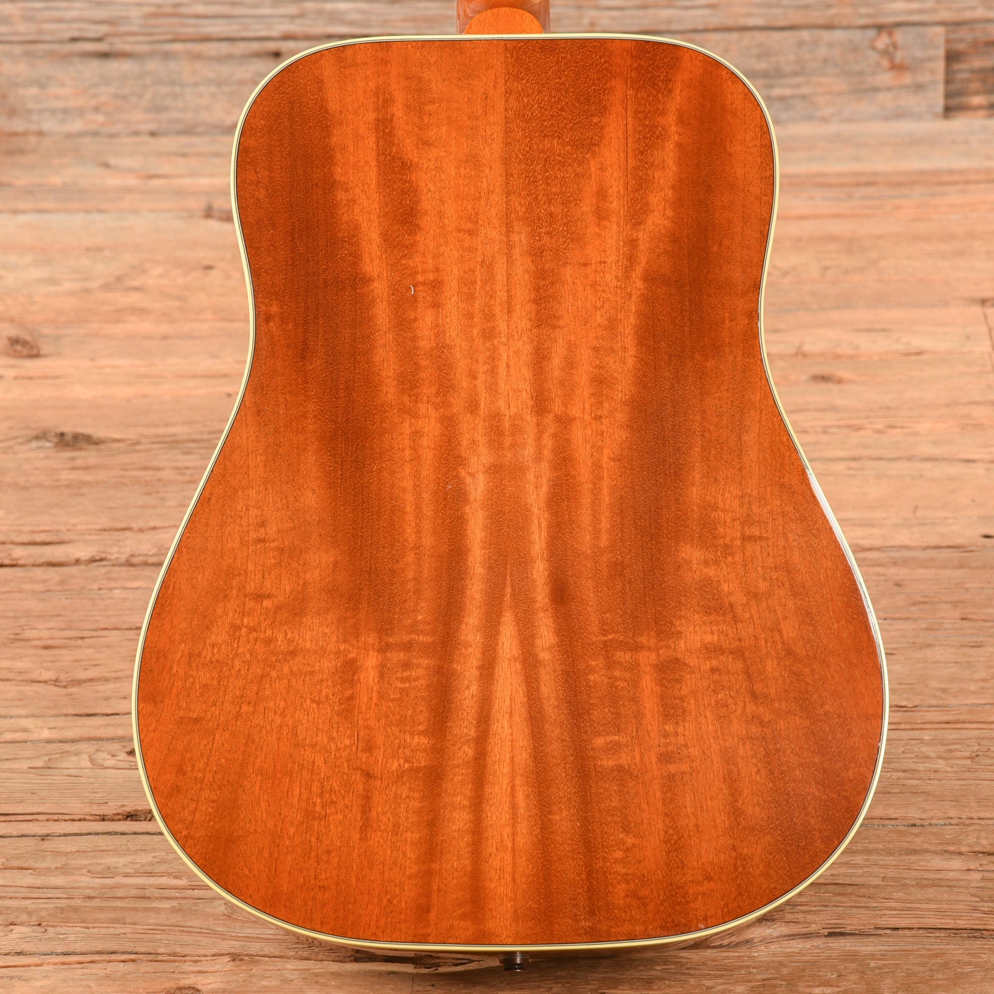 Gibson Hummingbird Sunburst 2023