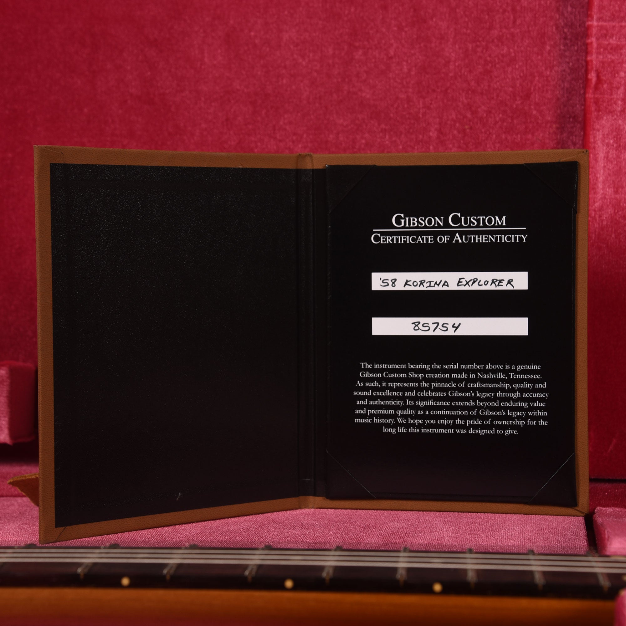 Gibson Custom Shop 1958 Korina Explorer Reissue Natural w/Black Pickguard