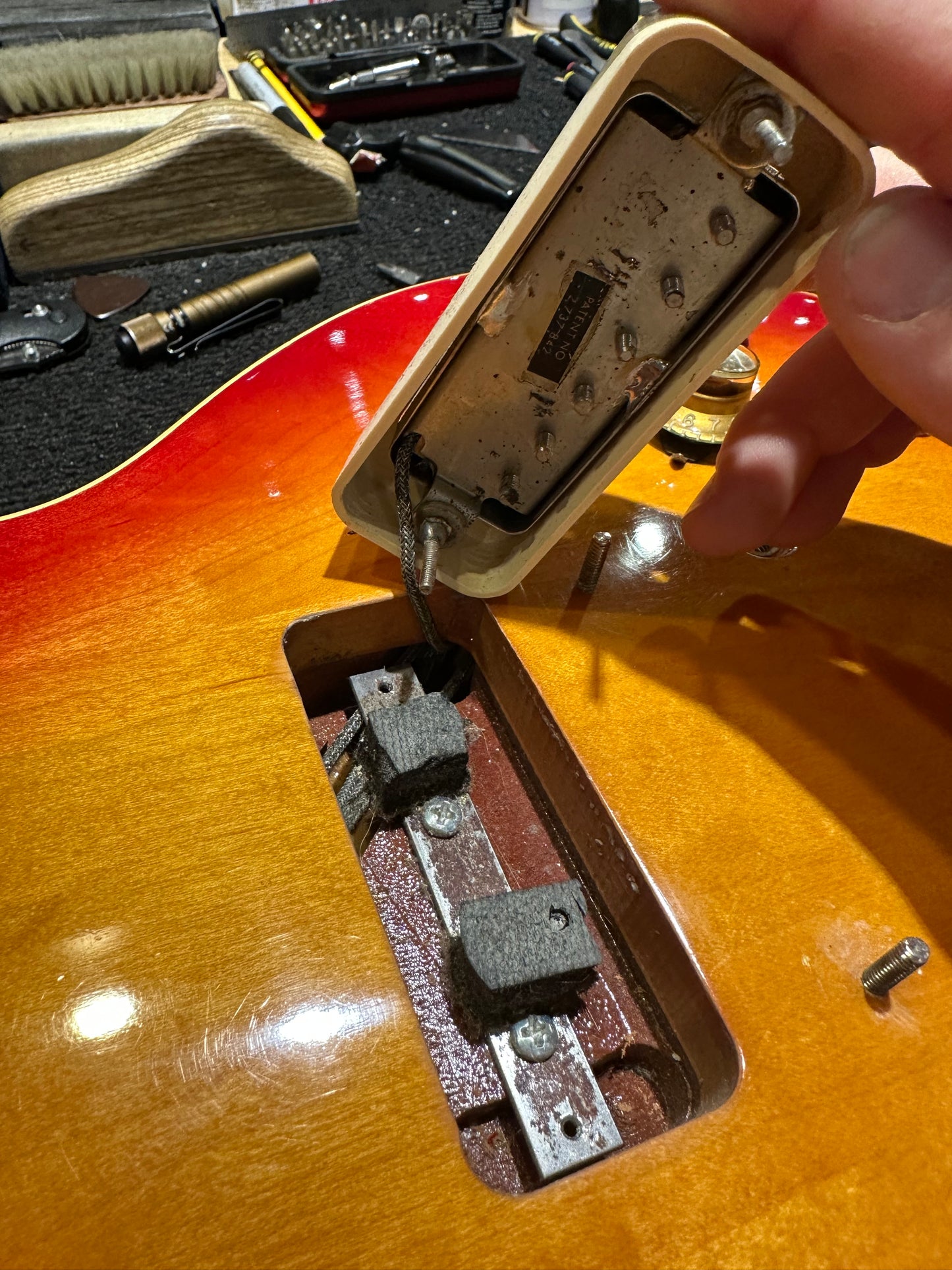 Gibson Les Paul Deluxe Cherry Sunburst 1974