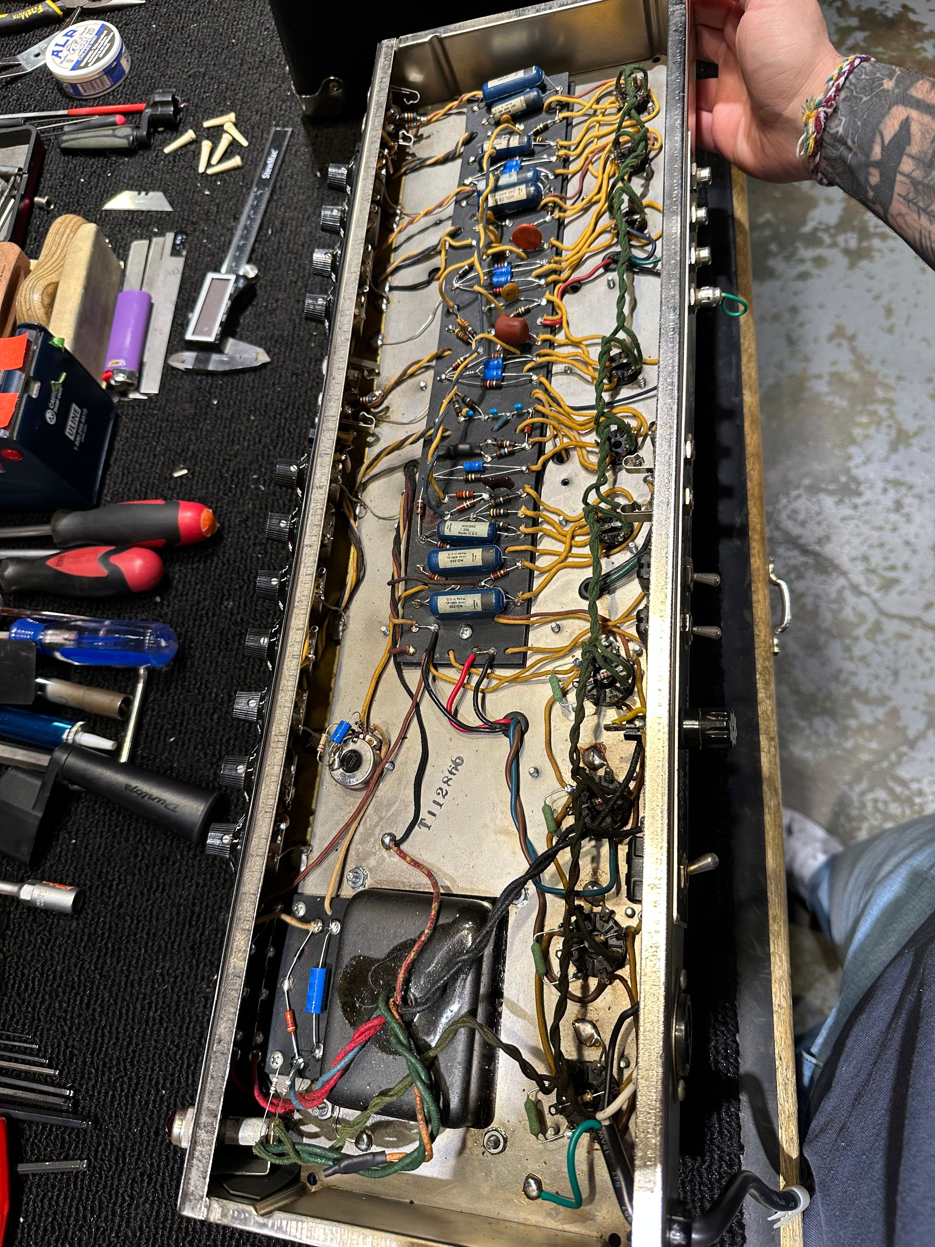 Fender Twin Reverb 2-Channel 85-Watt 2x12