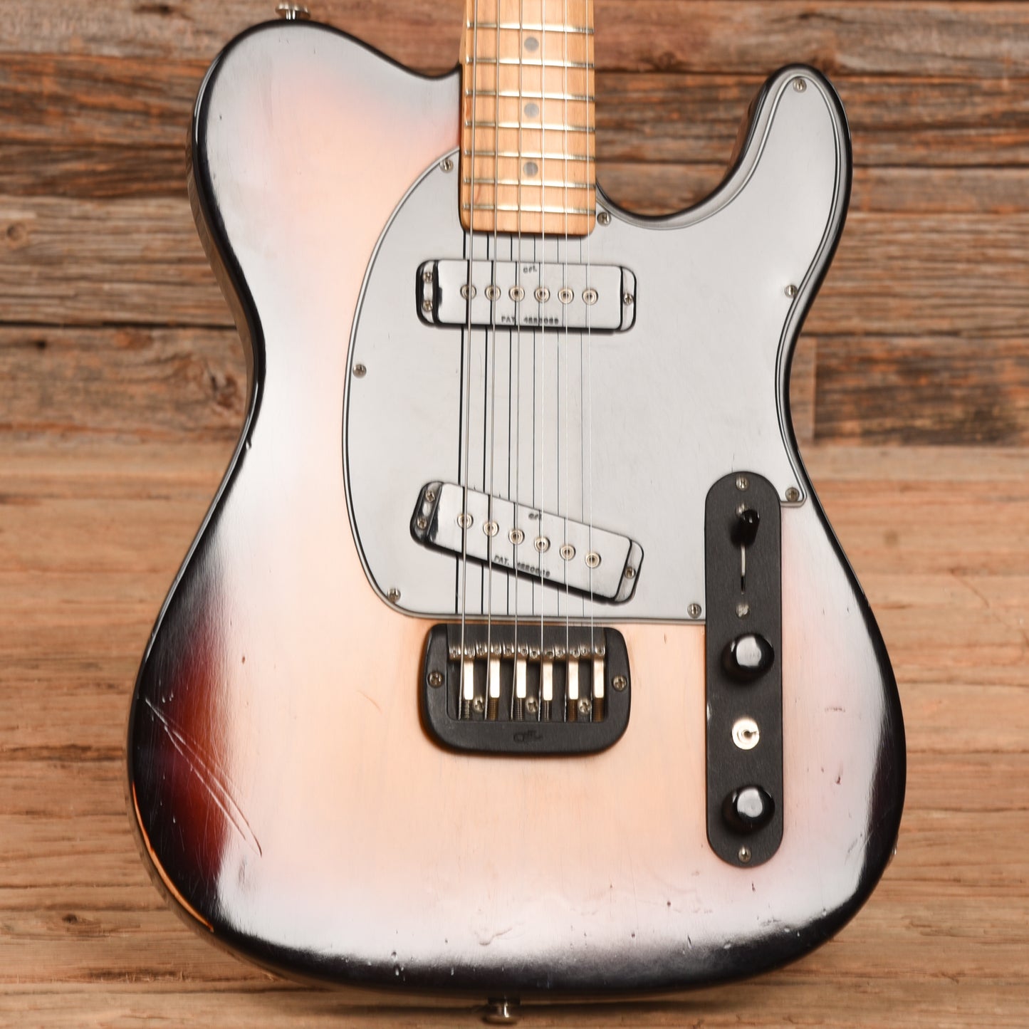 G&L ASAT Sunburst 1993