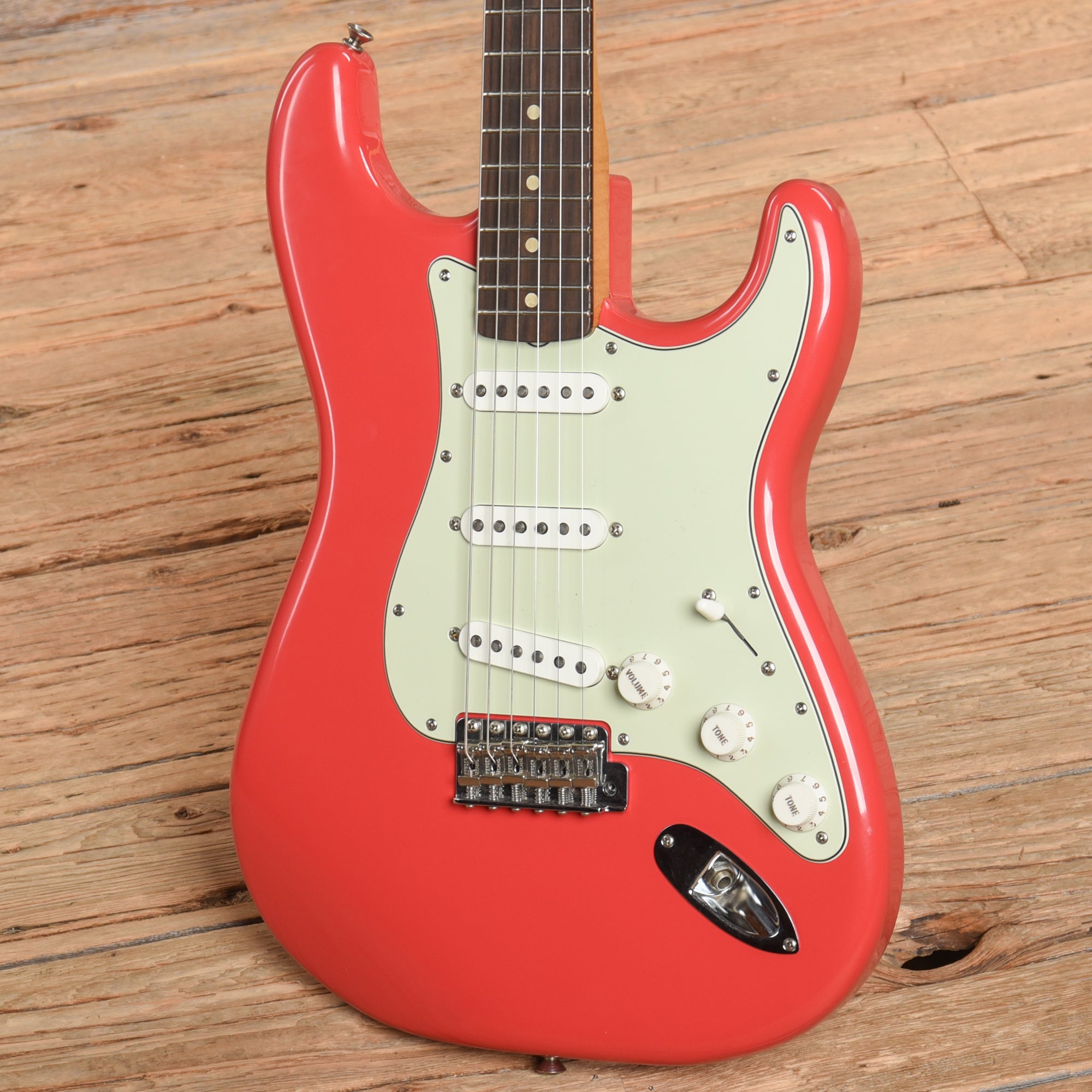 Fender FSR Andertons Exclusive 60th Anniversary Roadworn Stratocaster Fiesta Red 2024