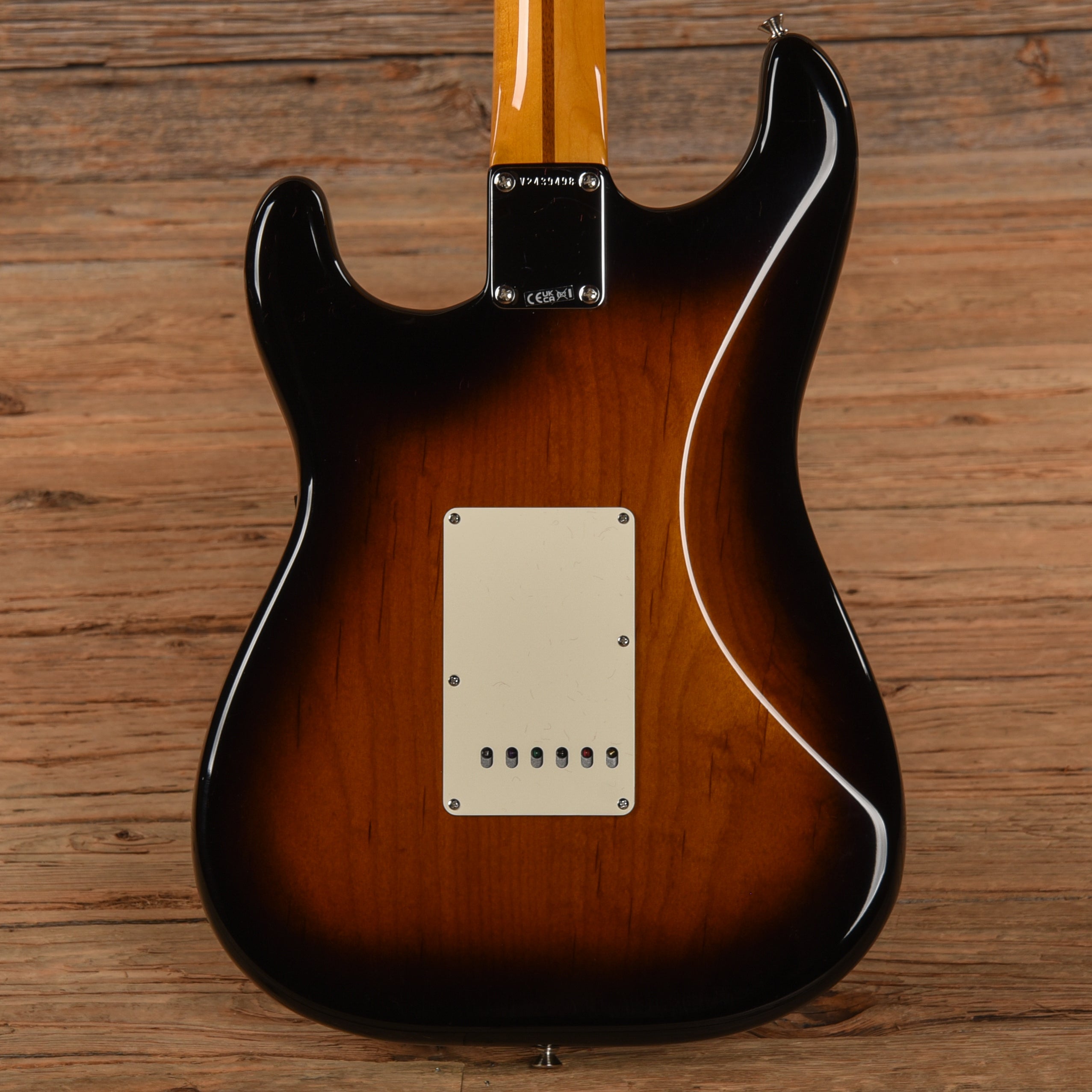 Fender American Vintage II '57 Stratocaster Sunburst 2024