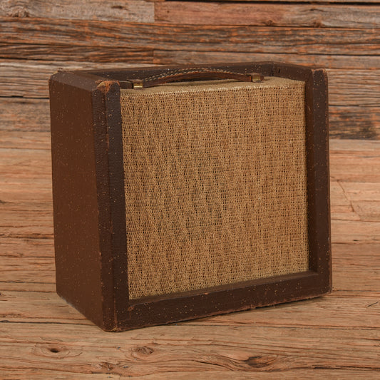 Silvertone Model 1451 3-Watt 1x6" Guitar Combo  1950s