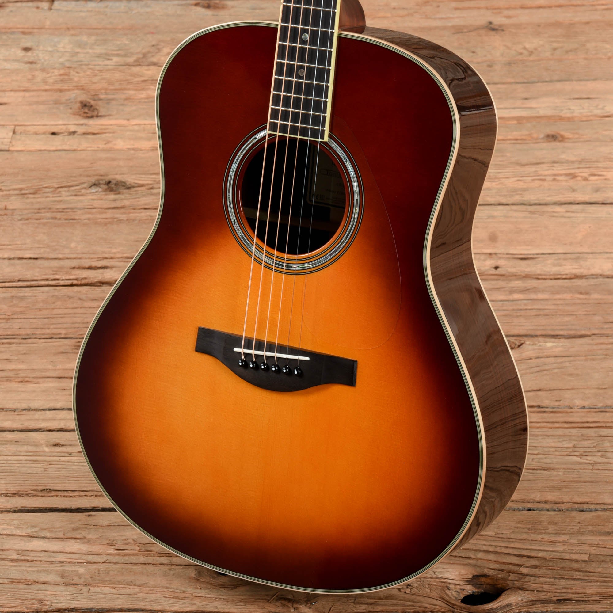 Yamaha LL-TA Sunburst
