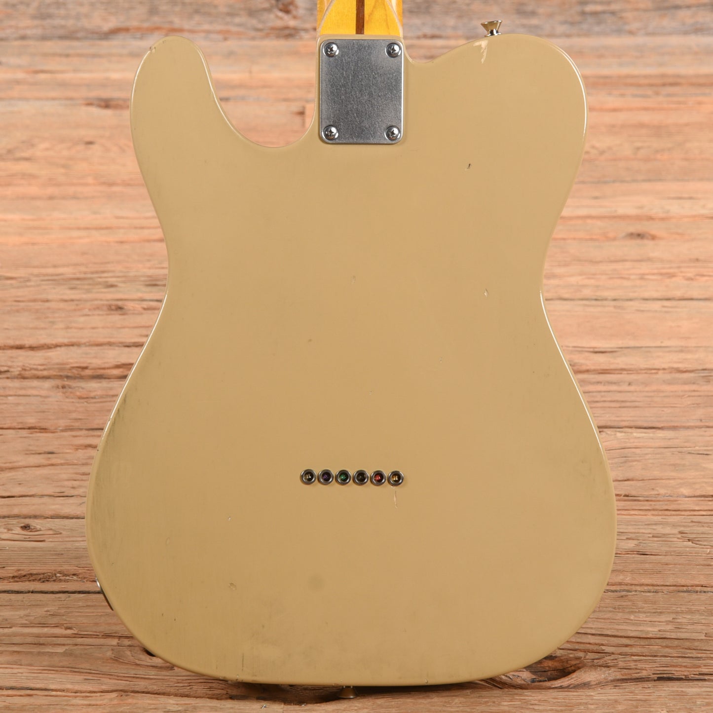 Nash E-52 Desert Sand 2013