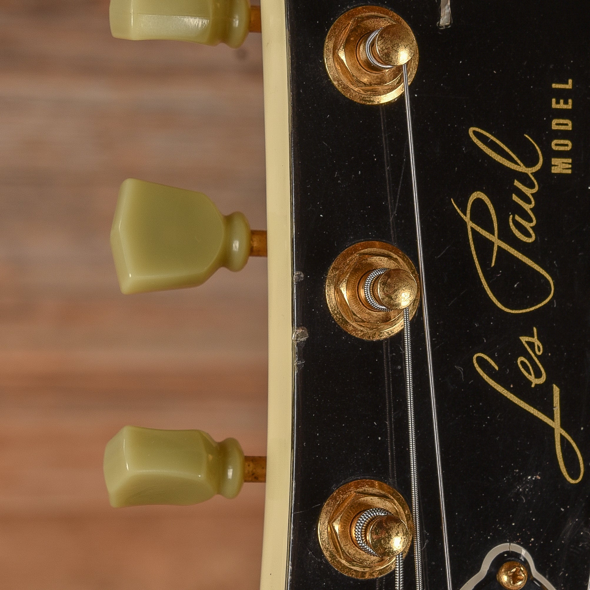 Gibson Les Paul Standard Arctic White Gold Hardware 1990