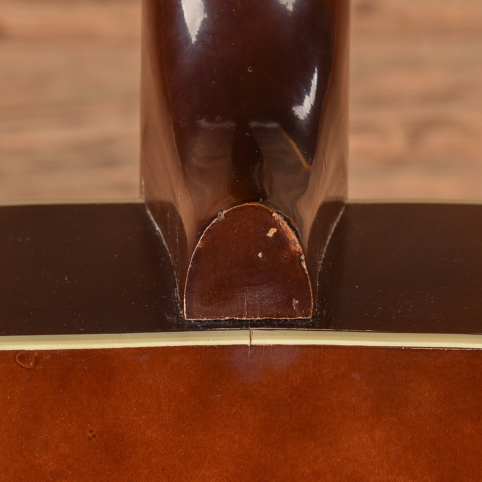 Airline Jumbo Acoustic Sunburst 1950s