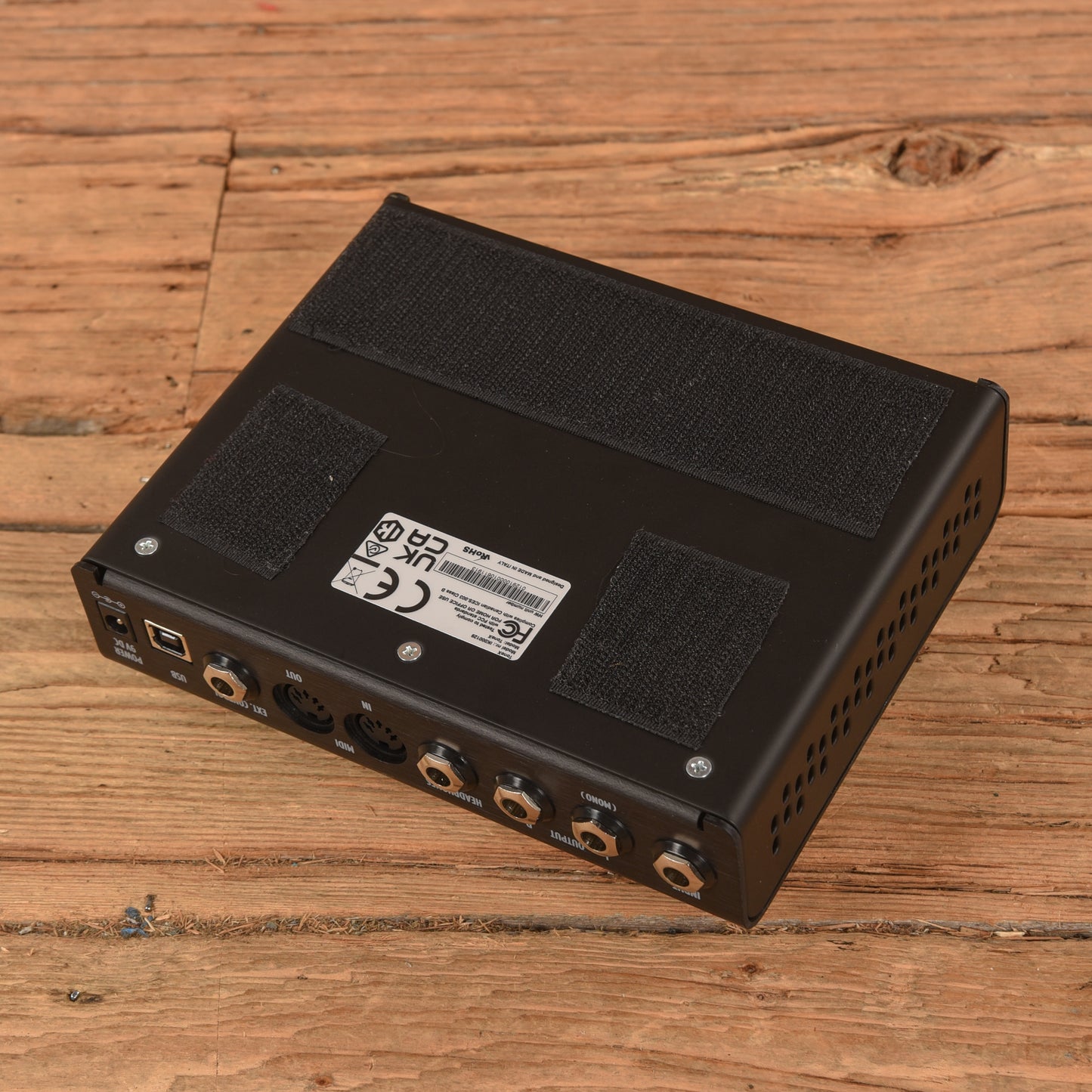 IK Multimedia Tone X Pedal