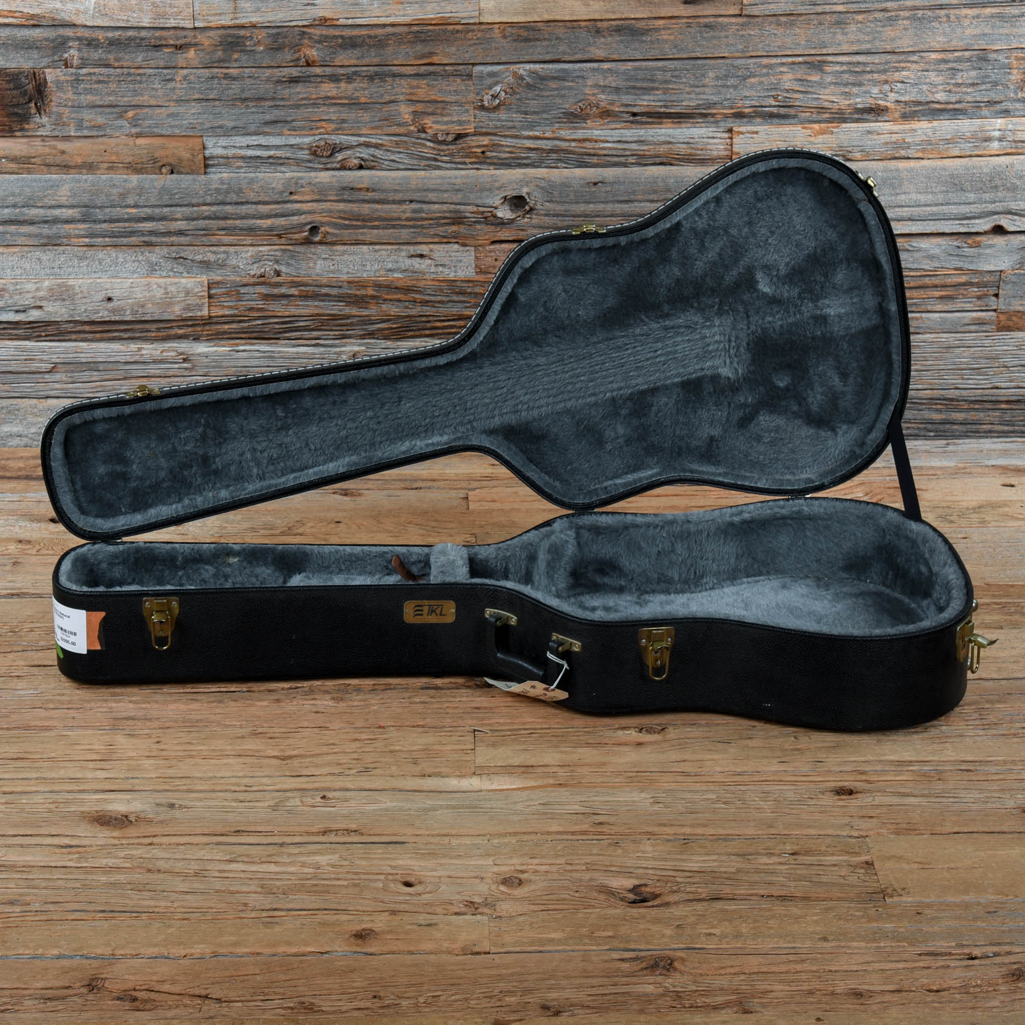 Vega Early Electric Natural 1940s