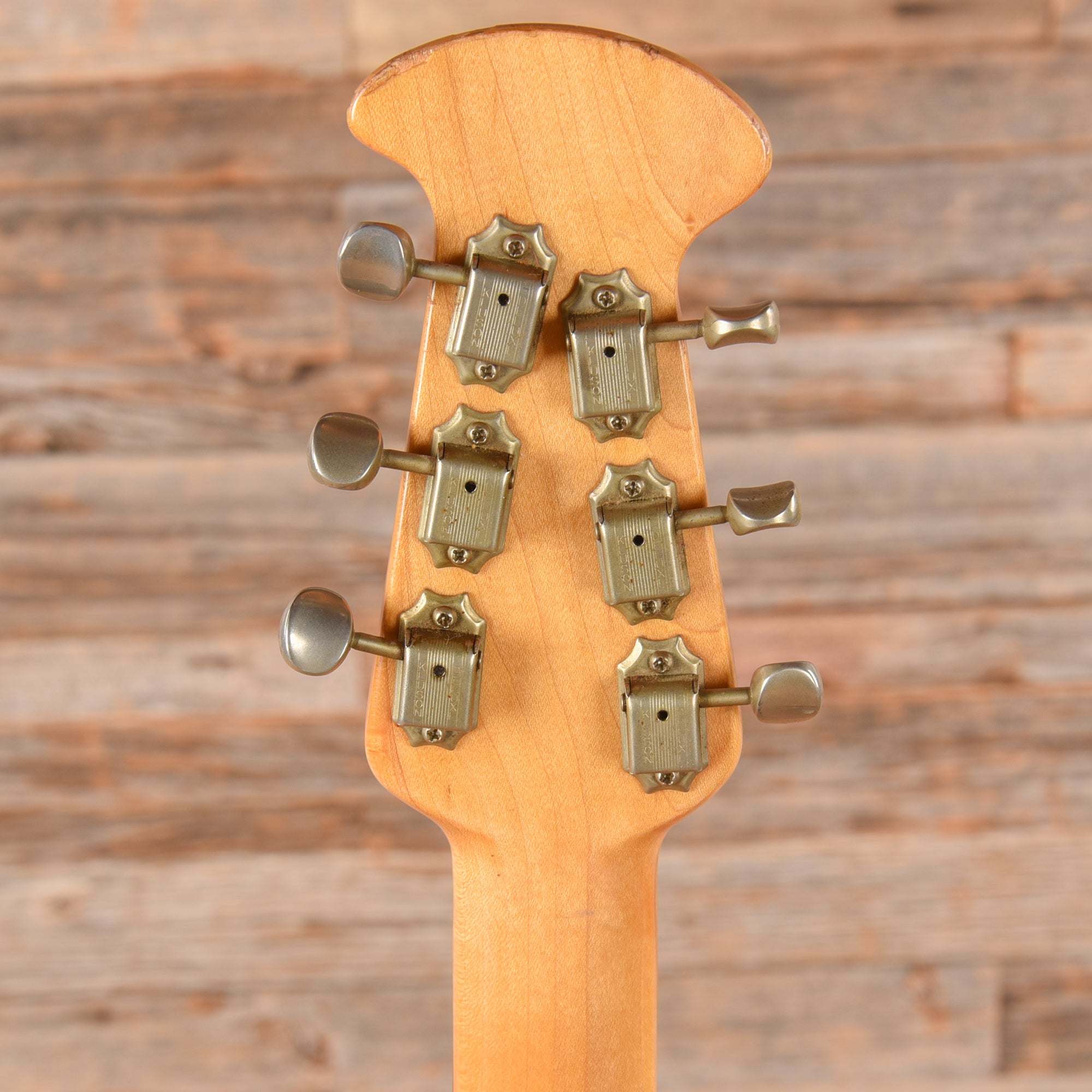 Ovation Tornado Red 1970s