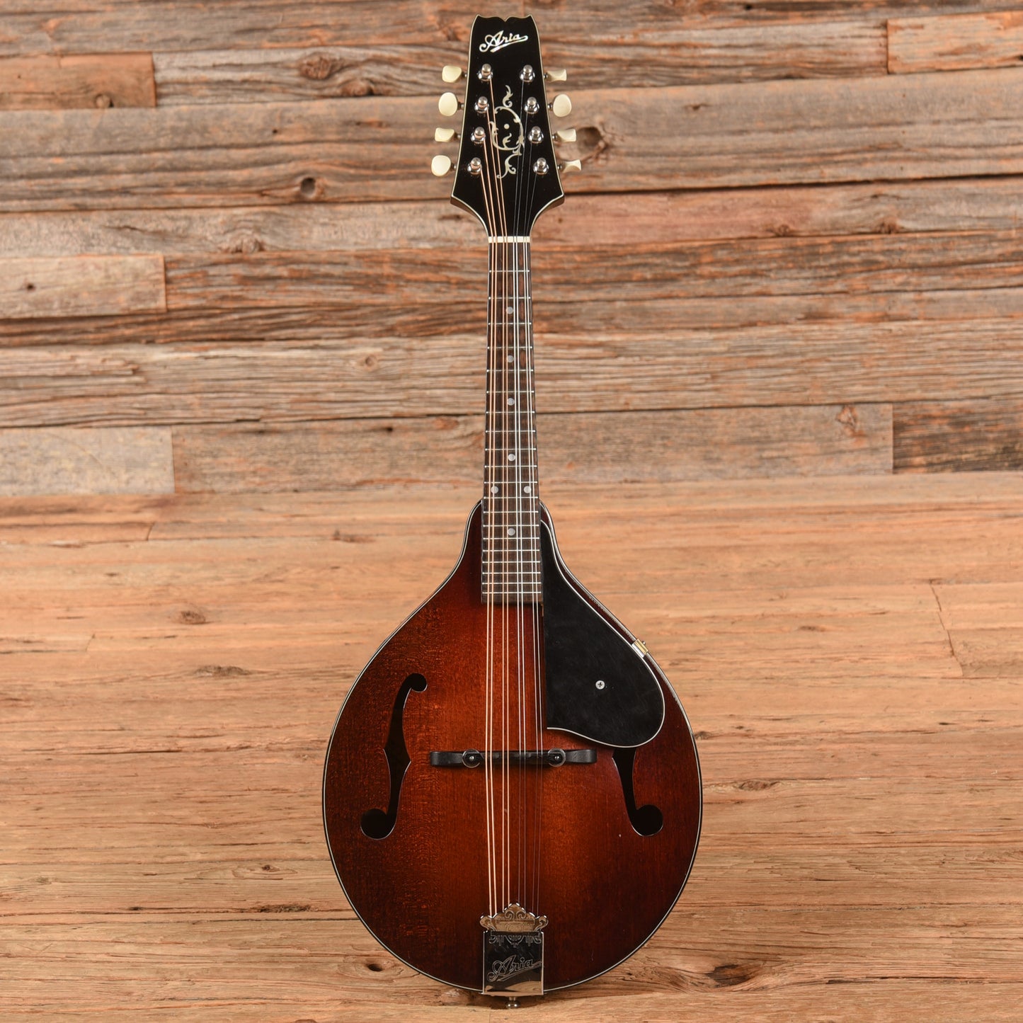 Aria M-180BG Sunburst 1970s