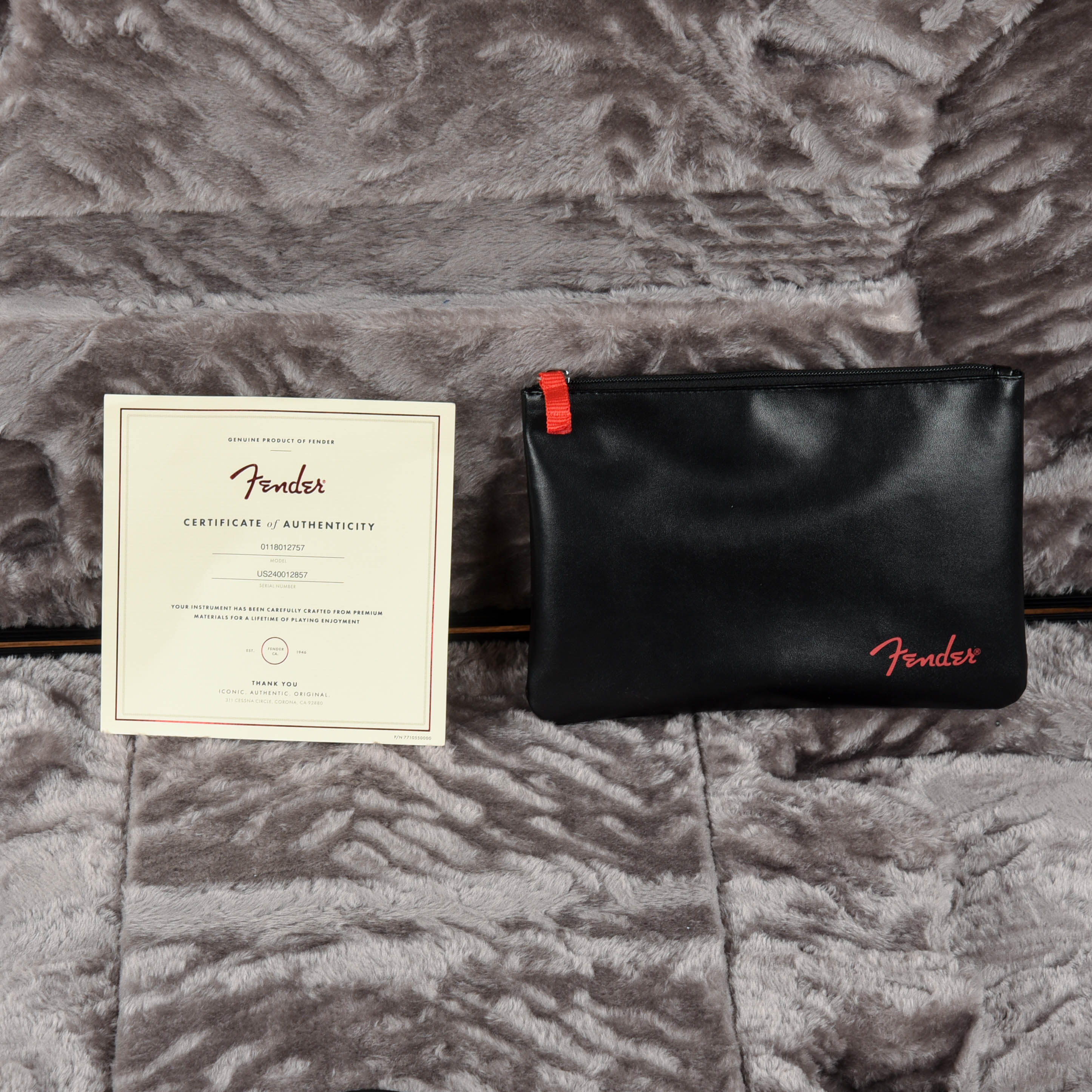 Fender Limited Edition American Ultra Stratocaster Seafoam Green 2024