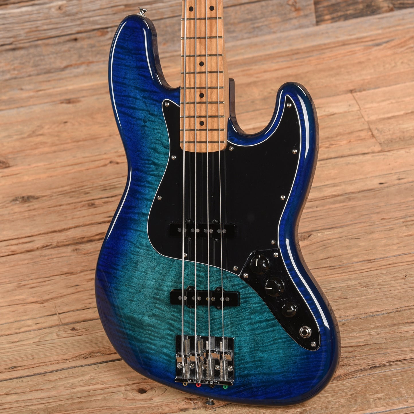 Fender Plus Top Jazz Bass w/Roasted Maple Neck Blue Burst 2023