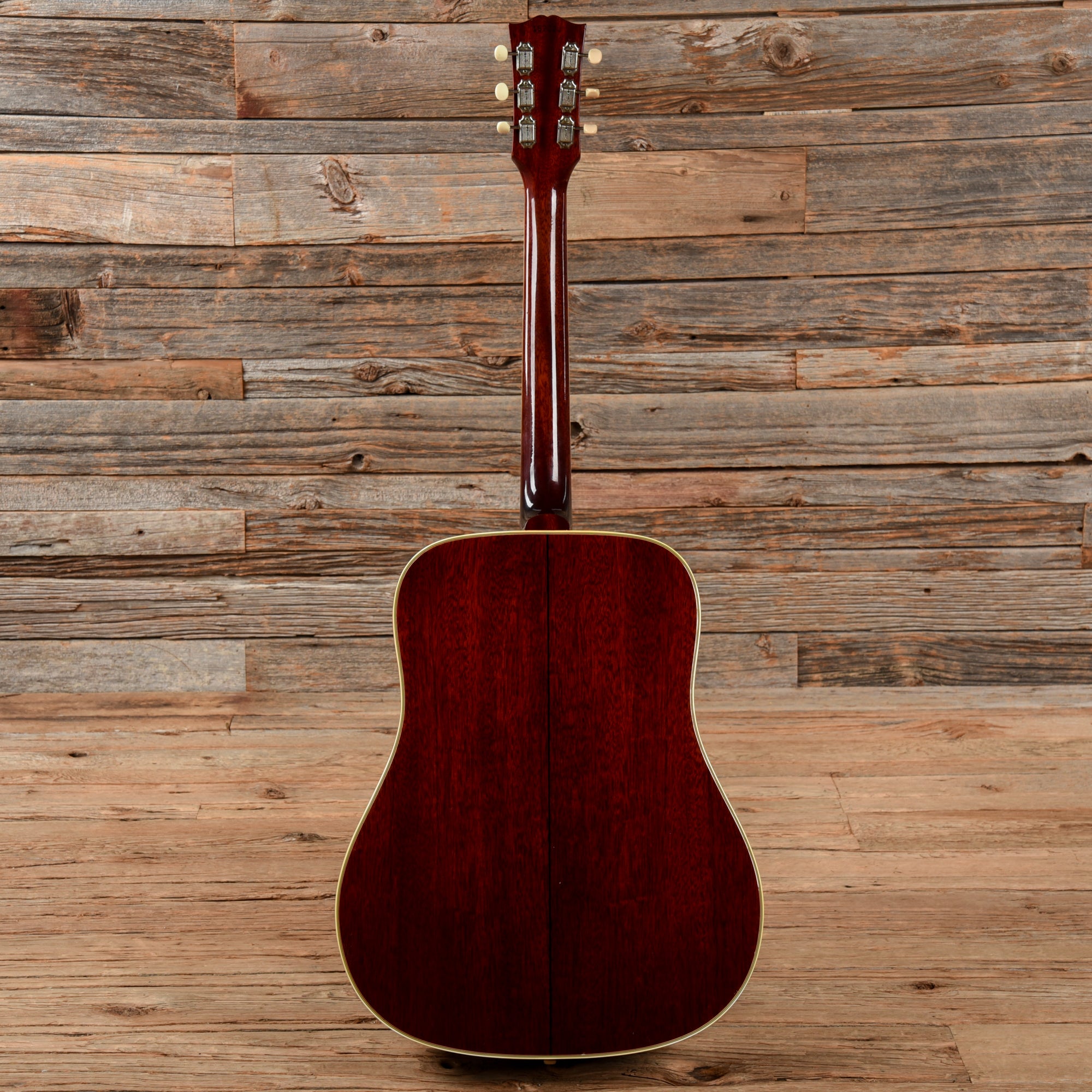 Gibson SJ Sunburst 1964