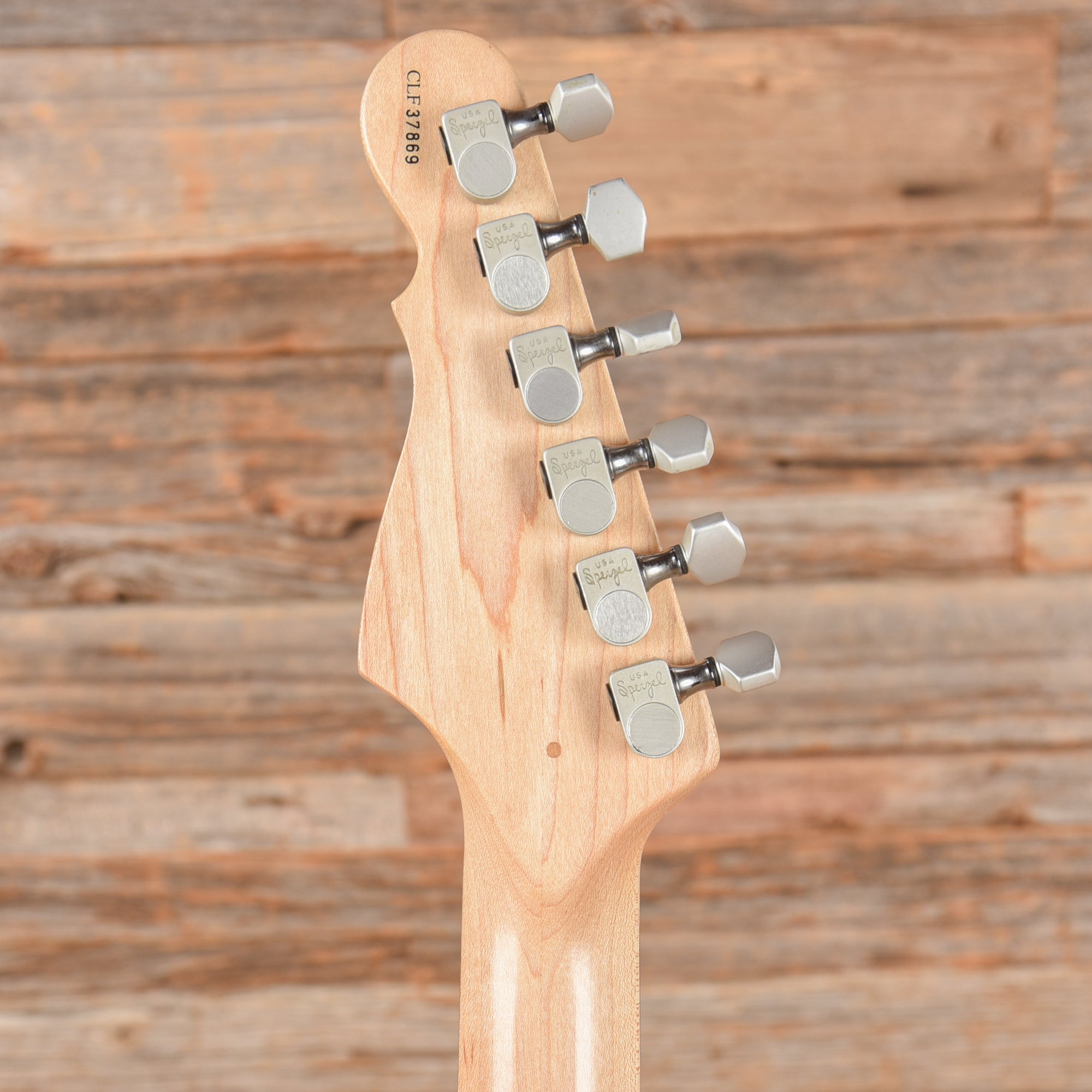 G&L USA Legcay Sunburst