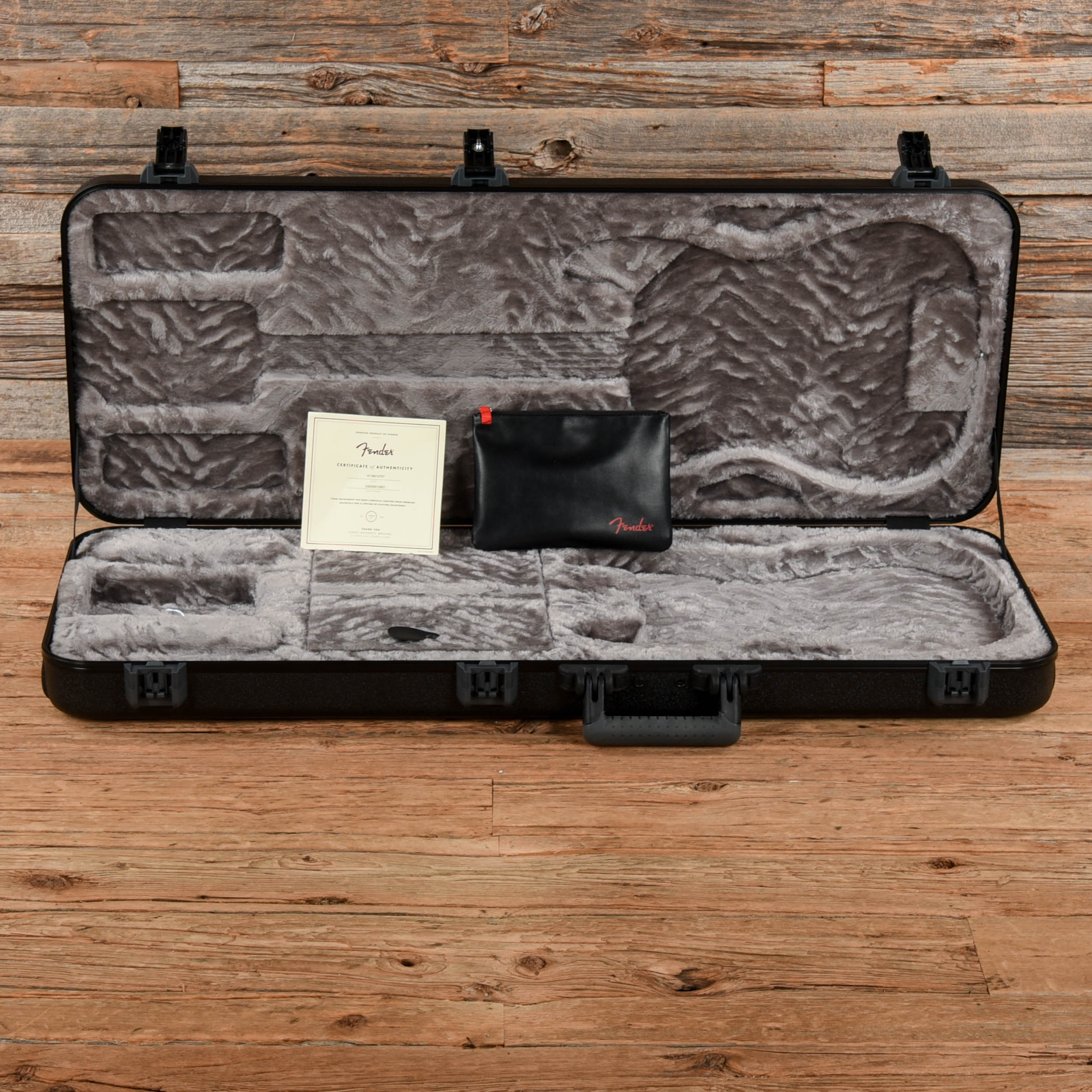 Fender Limited Edition American Ultra Stratocaster Seafoam Green 2024