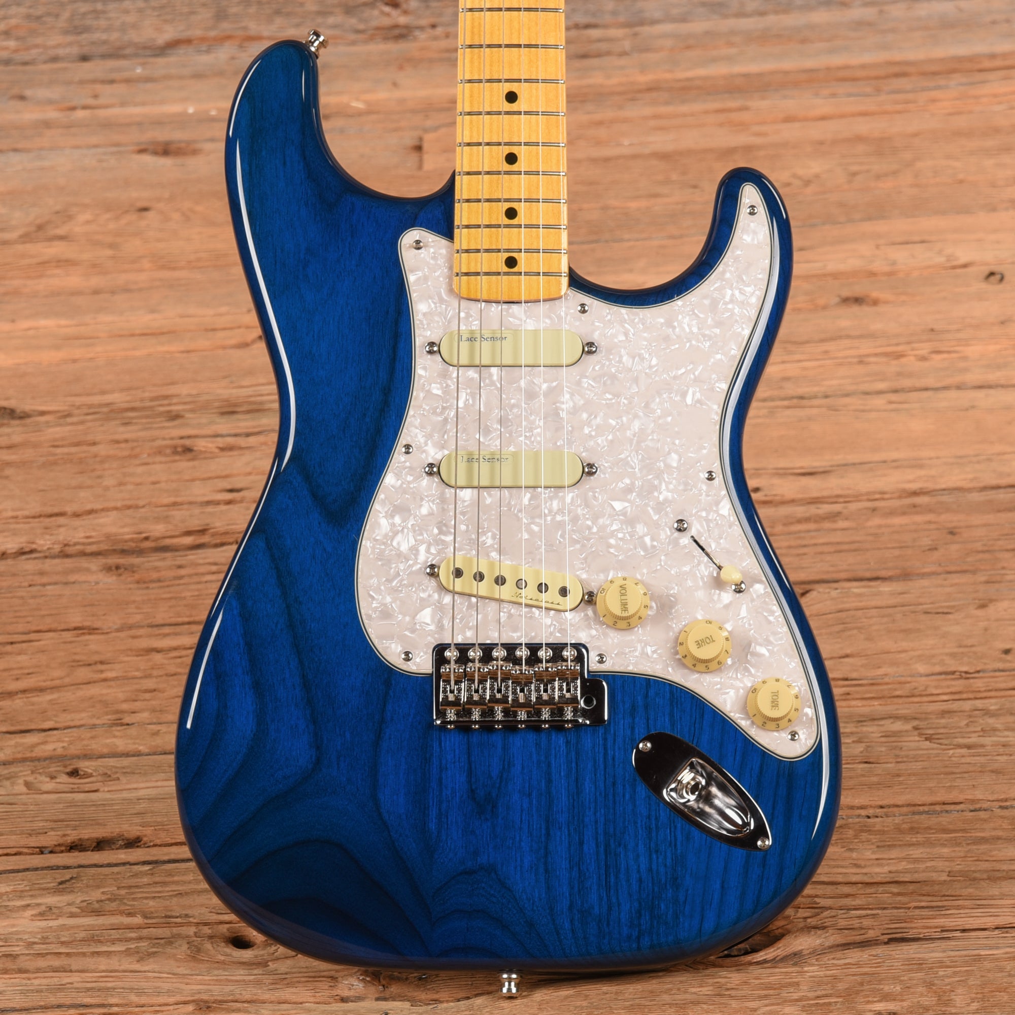 Fender MIJ Traditional '58 Stratocaster Sapphire Blue Transparent 2019