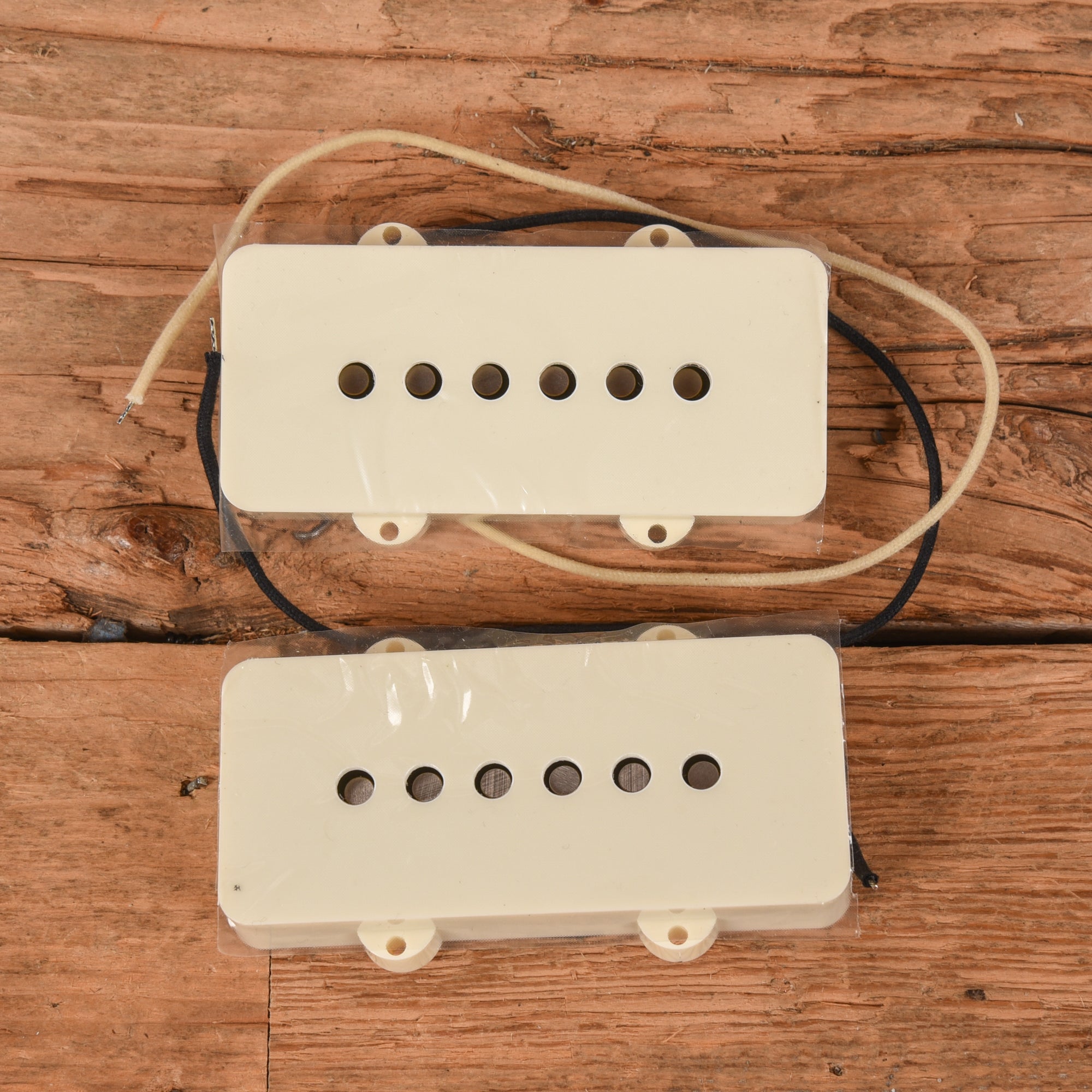 Lollar Jazzmaster Underwound Neck/Black Bobbin Bridge Pickup Set
