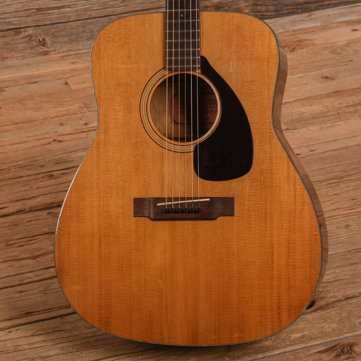 Yamaha FG-140 Red Label  1970