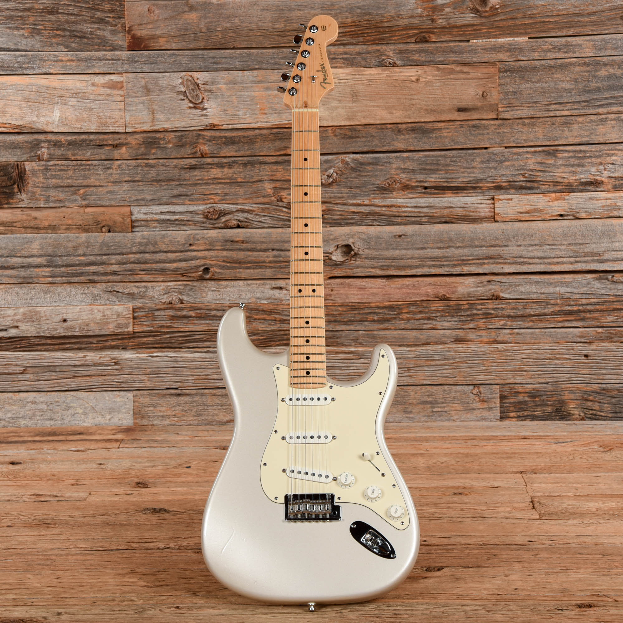 Fender American Standard Stratocaster Blizzard Pearl
