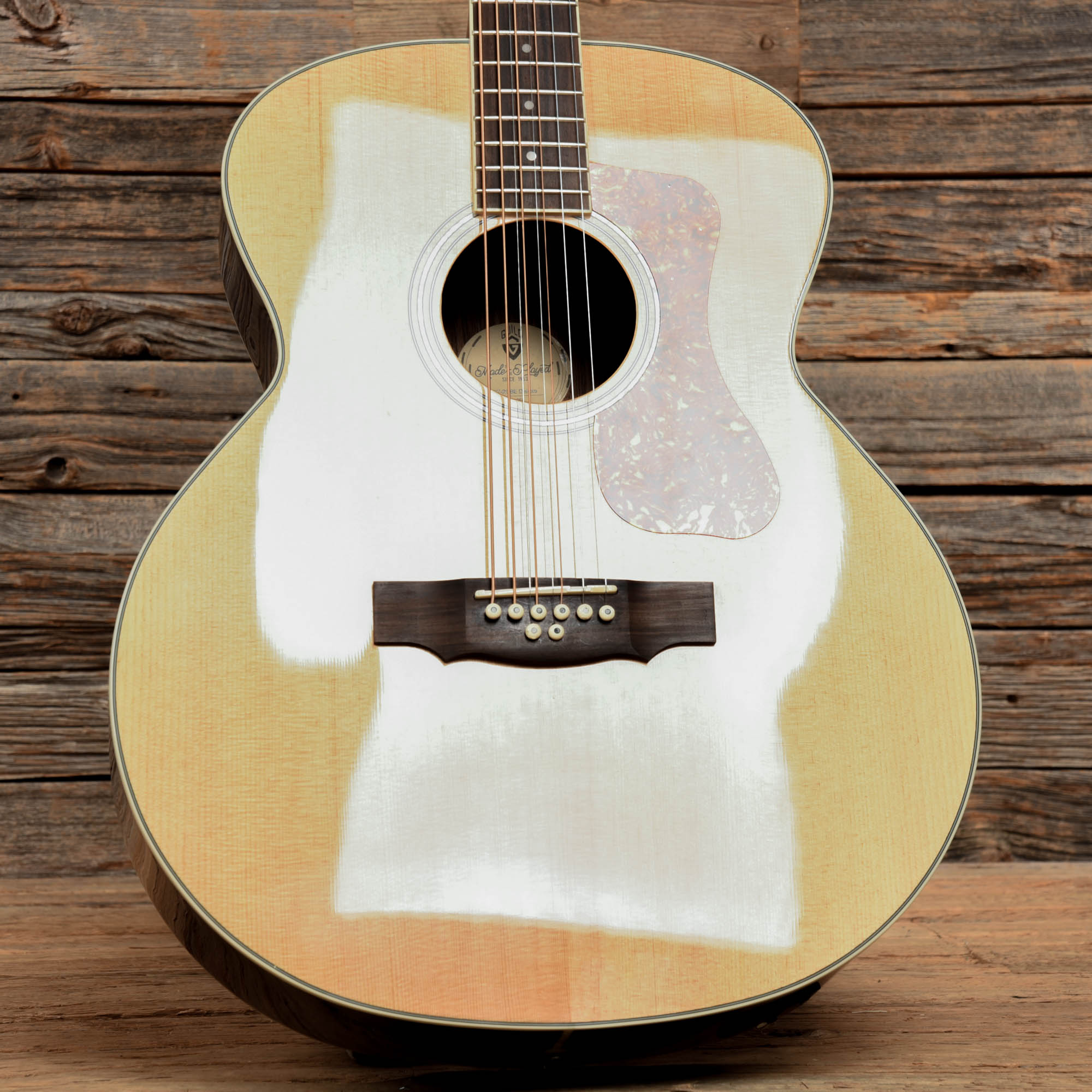 Guild Westerly Collection BT-258E Deluxe Baritone Natural