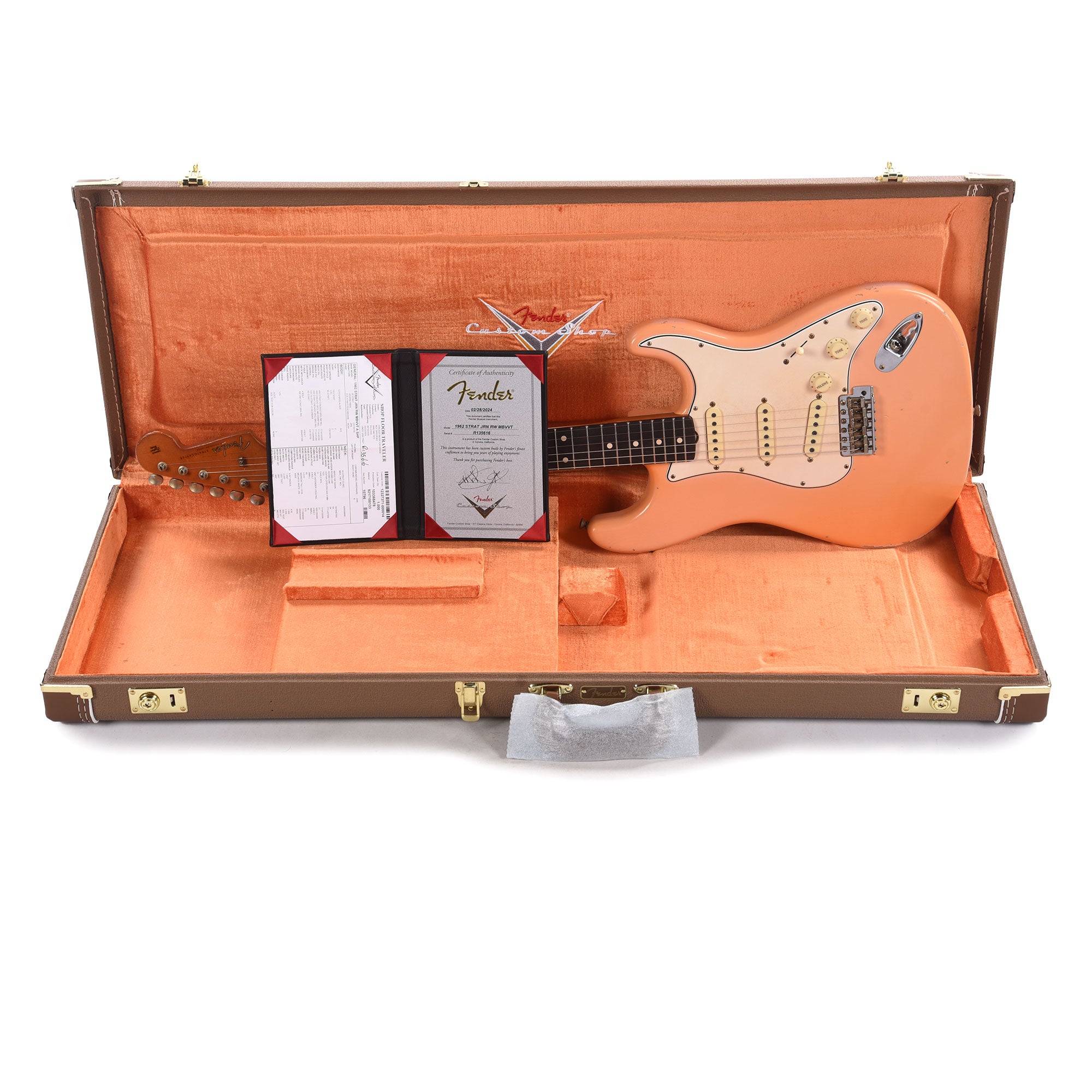 Fender Custom Shop 1962 Stratocaster Journeyman Aged Nicotine Shell Pink Master Built by Vincent Van Trigt