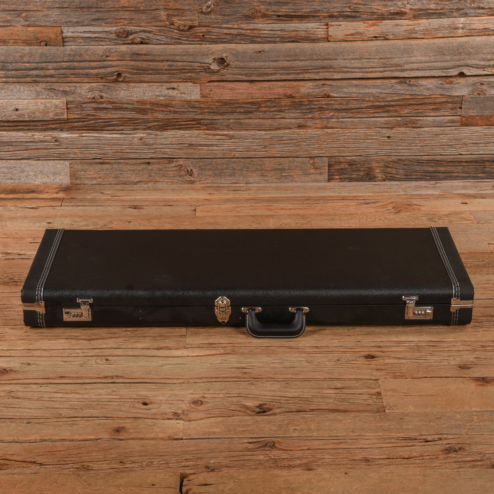 Suhr Pete Thorne Signature Black