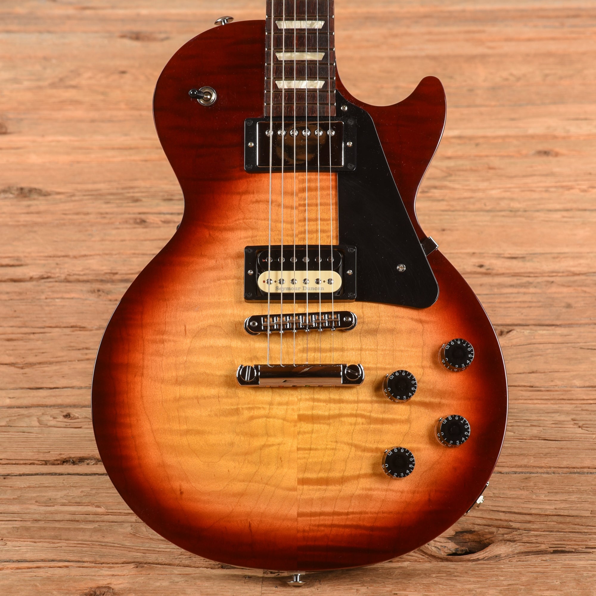 Gibson Les Paul Studio Sunburst 2022