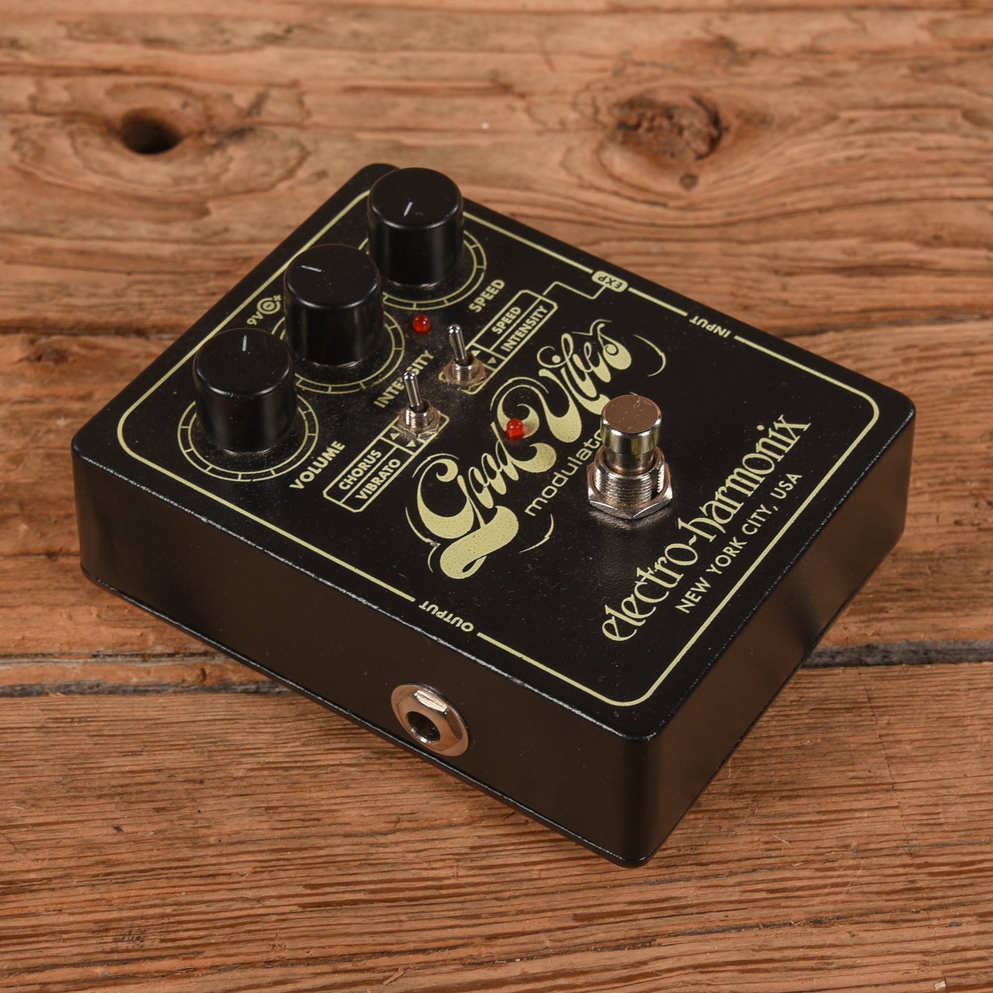 Electro-Harmonix Good Vibes Analog Modulator