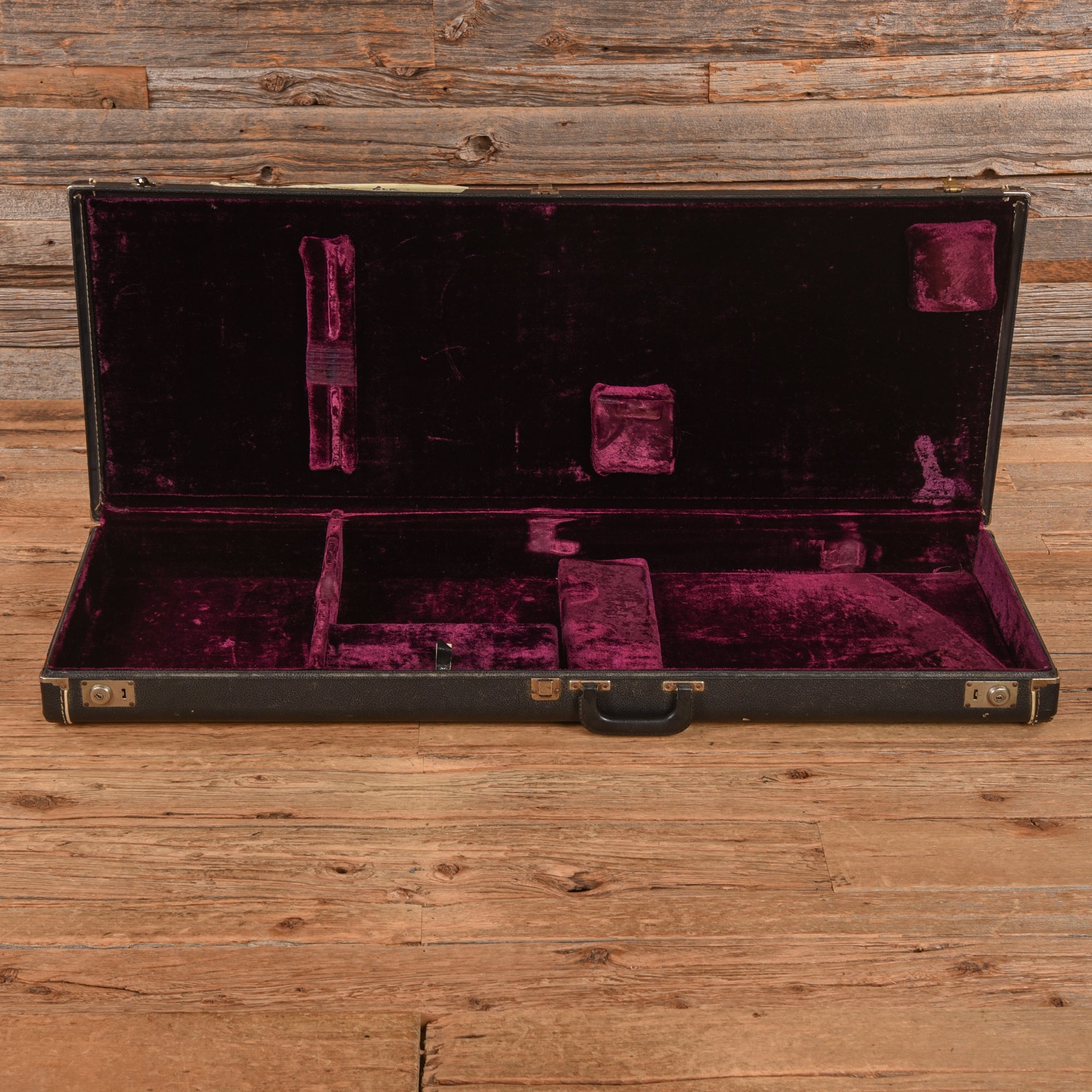 Gibson Explorer Black 1977