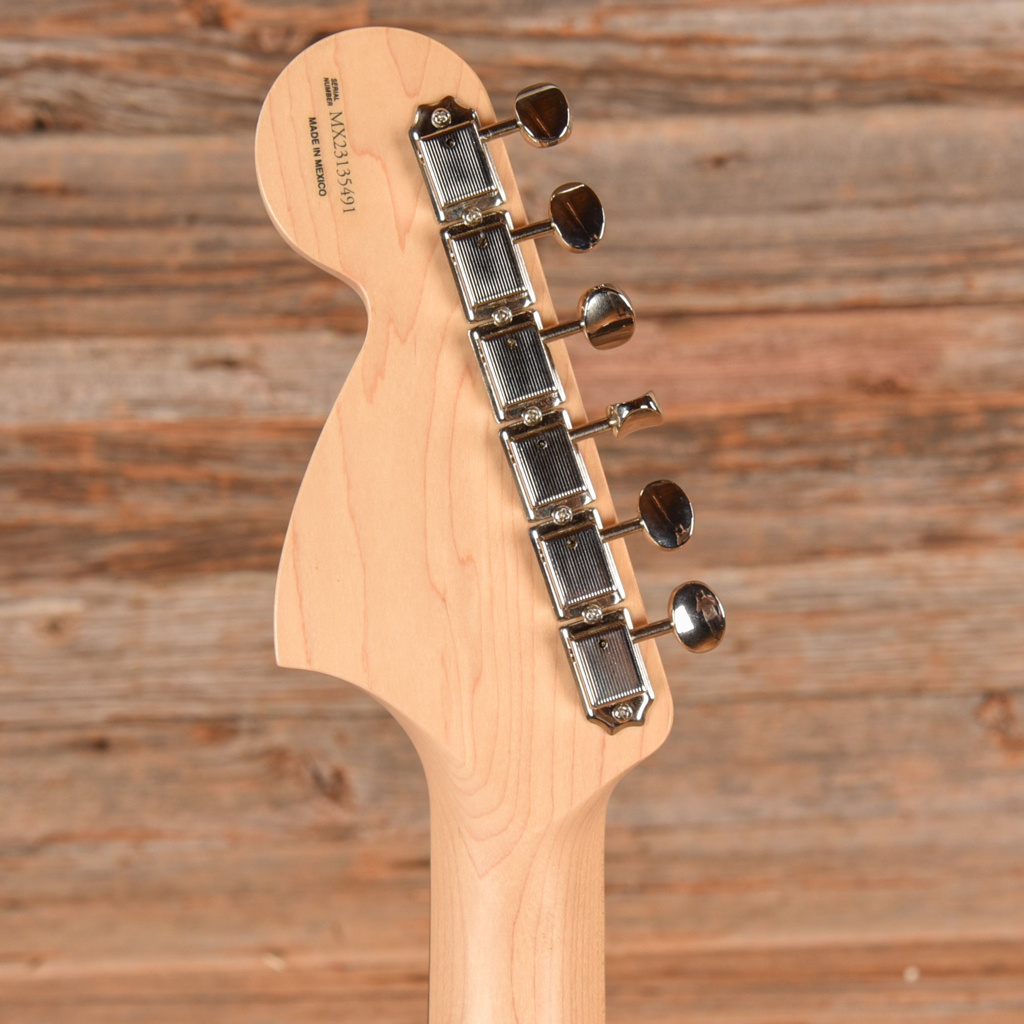 Fender Limited Edition Tom Delonge Stratocaster Sonic Blue 2023