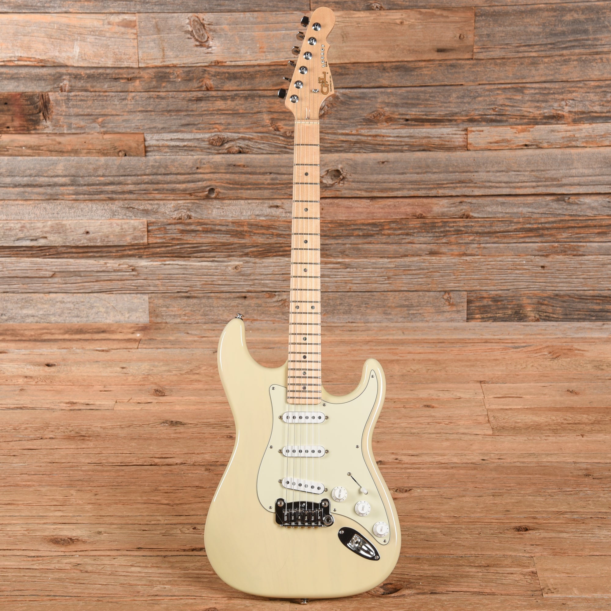 G&L USA Legacy White