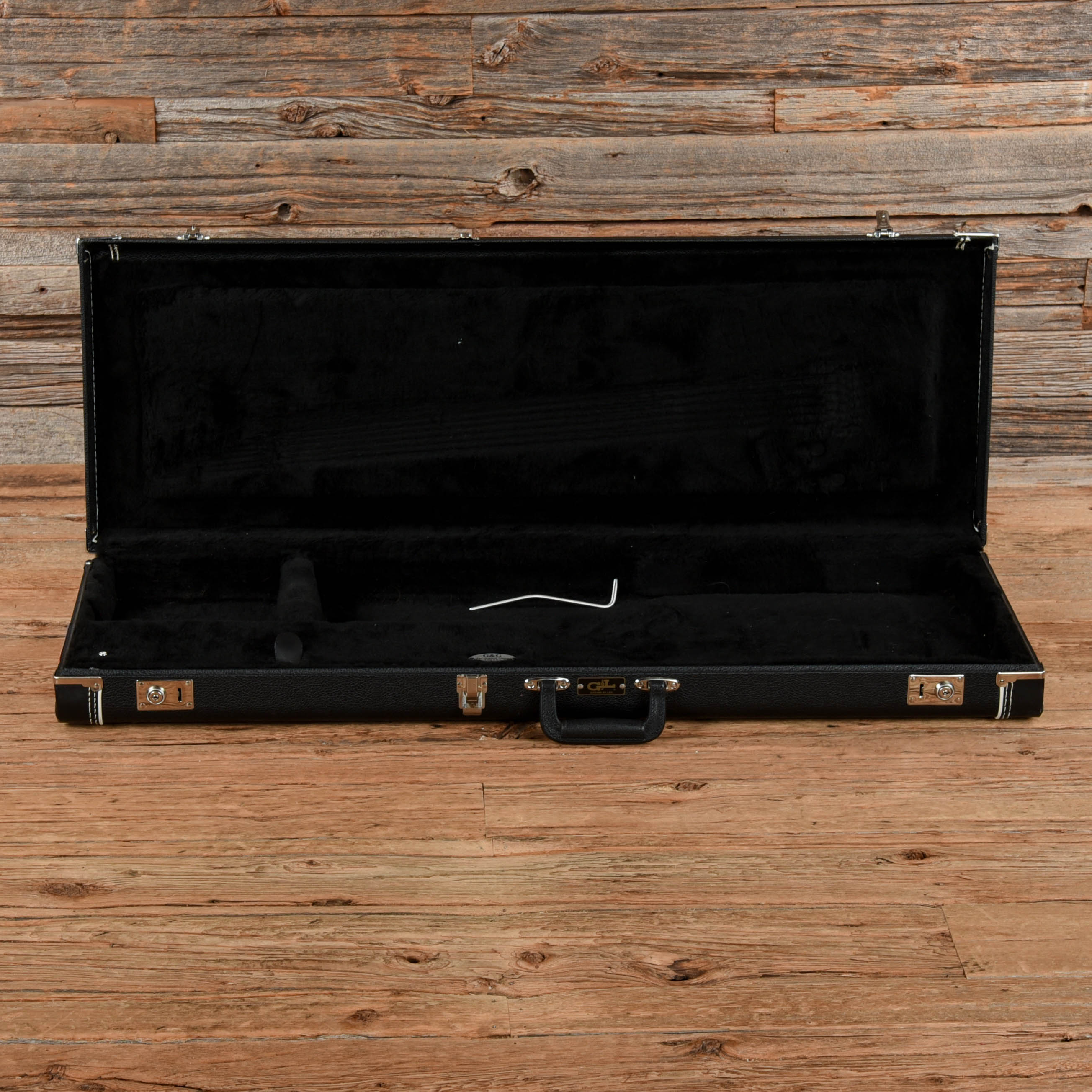 G&L USA Legacy Black