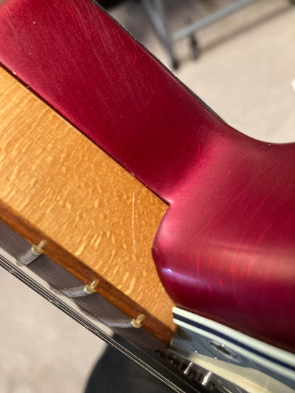 Fender Vintera Road Worn '60s Stratocaster Candy Apple Red w/Pure Vintage '59 Pickups