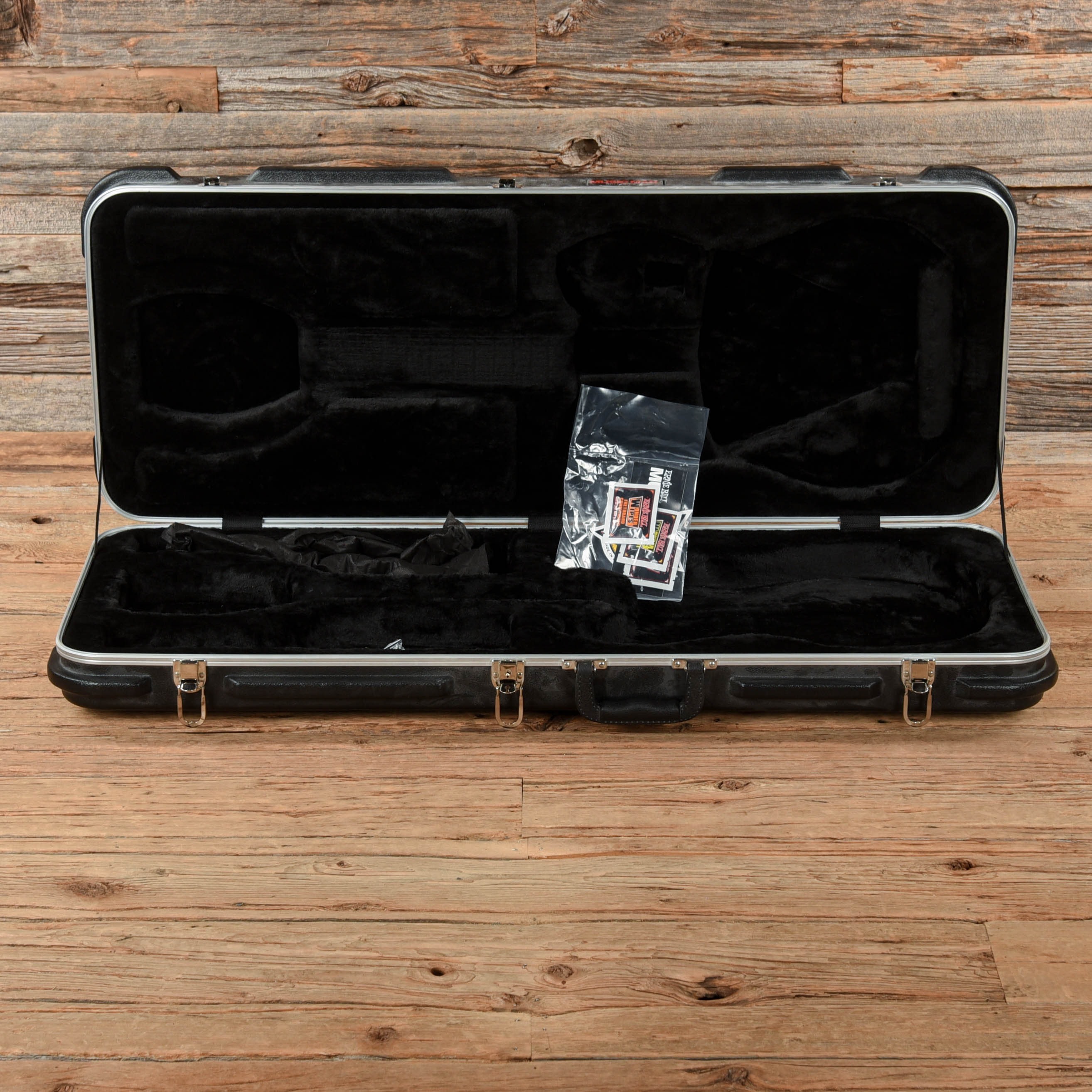 Music Man Game Changer Reflex HSH Hardtail Piezo Black 2012