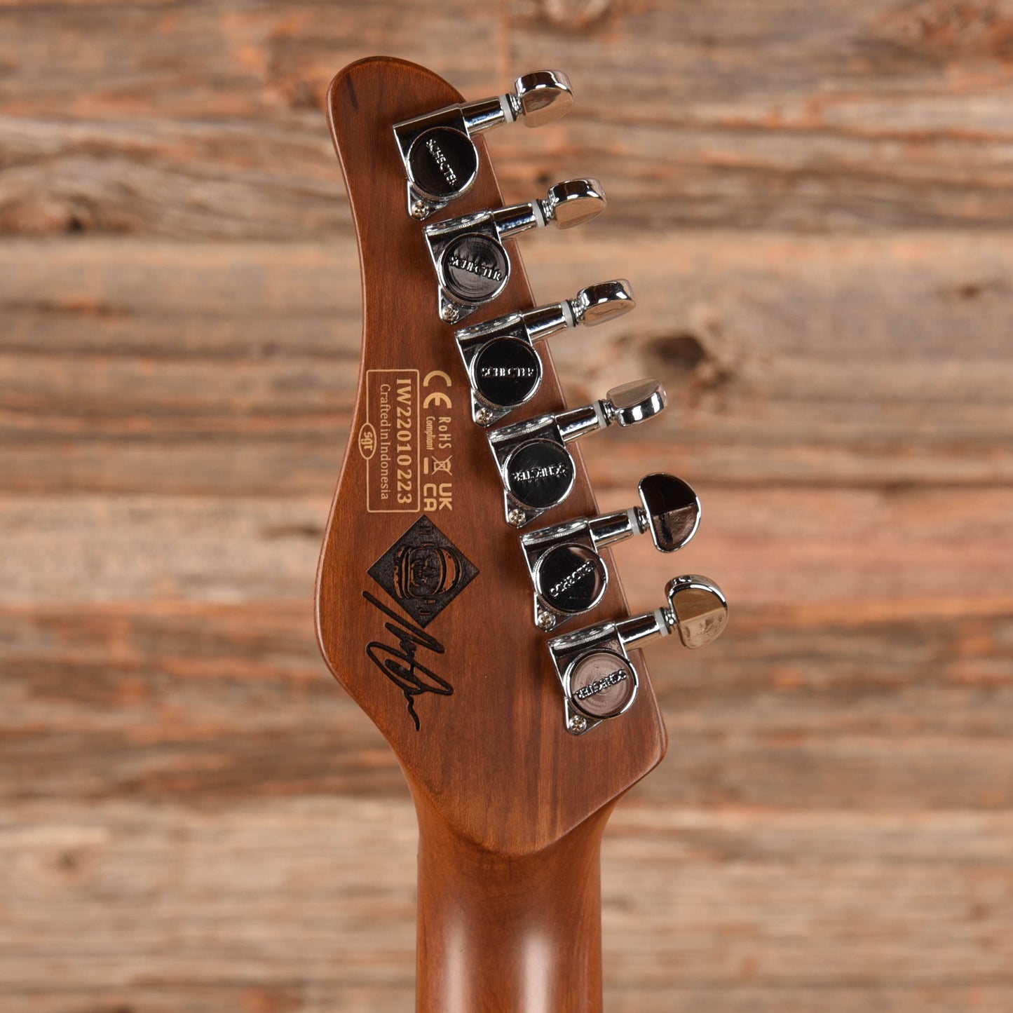 Schecter Nick Johnston Traditional HSS Black 2022