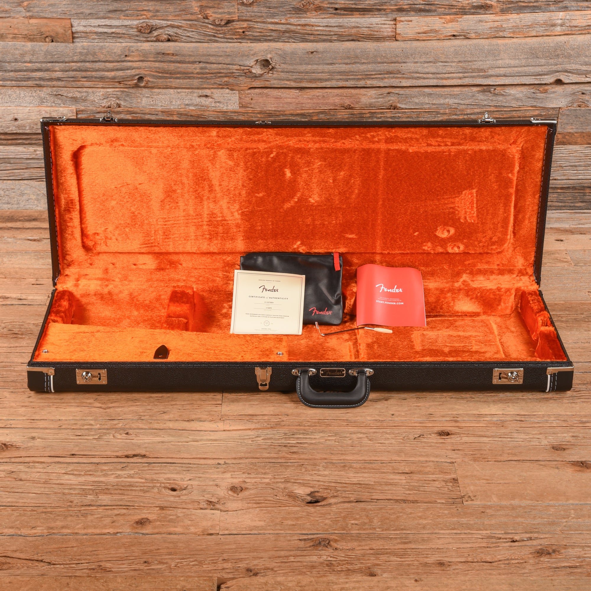 Fender American Vintage II '73 Stratocaster Aged Natural 2024