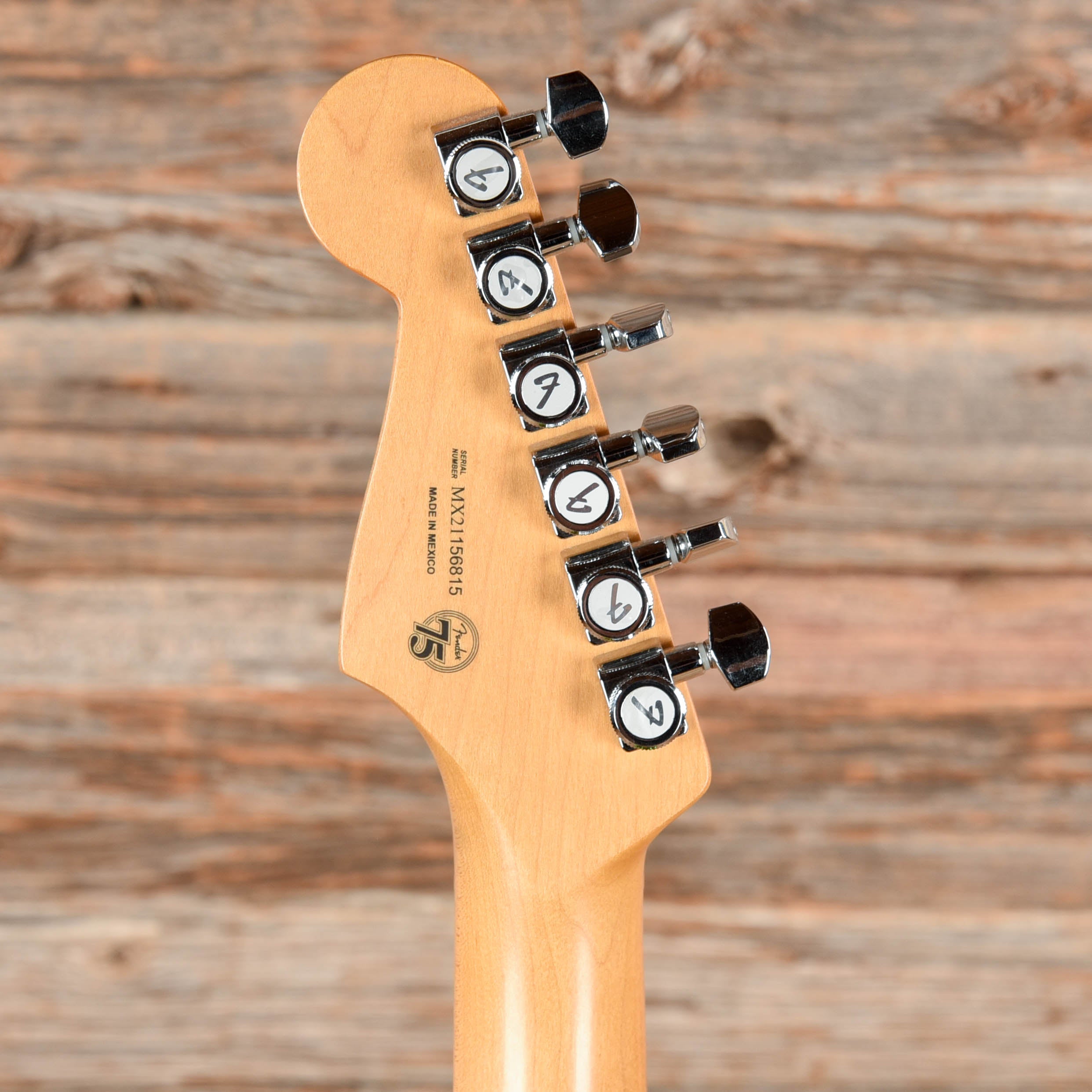 Fender Player Plus Stratocaster HSS Cosmic Jade 2021