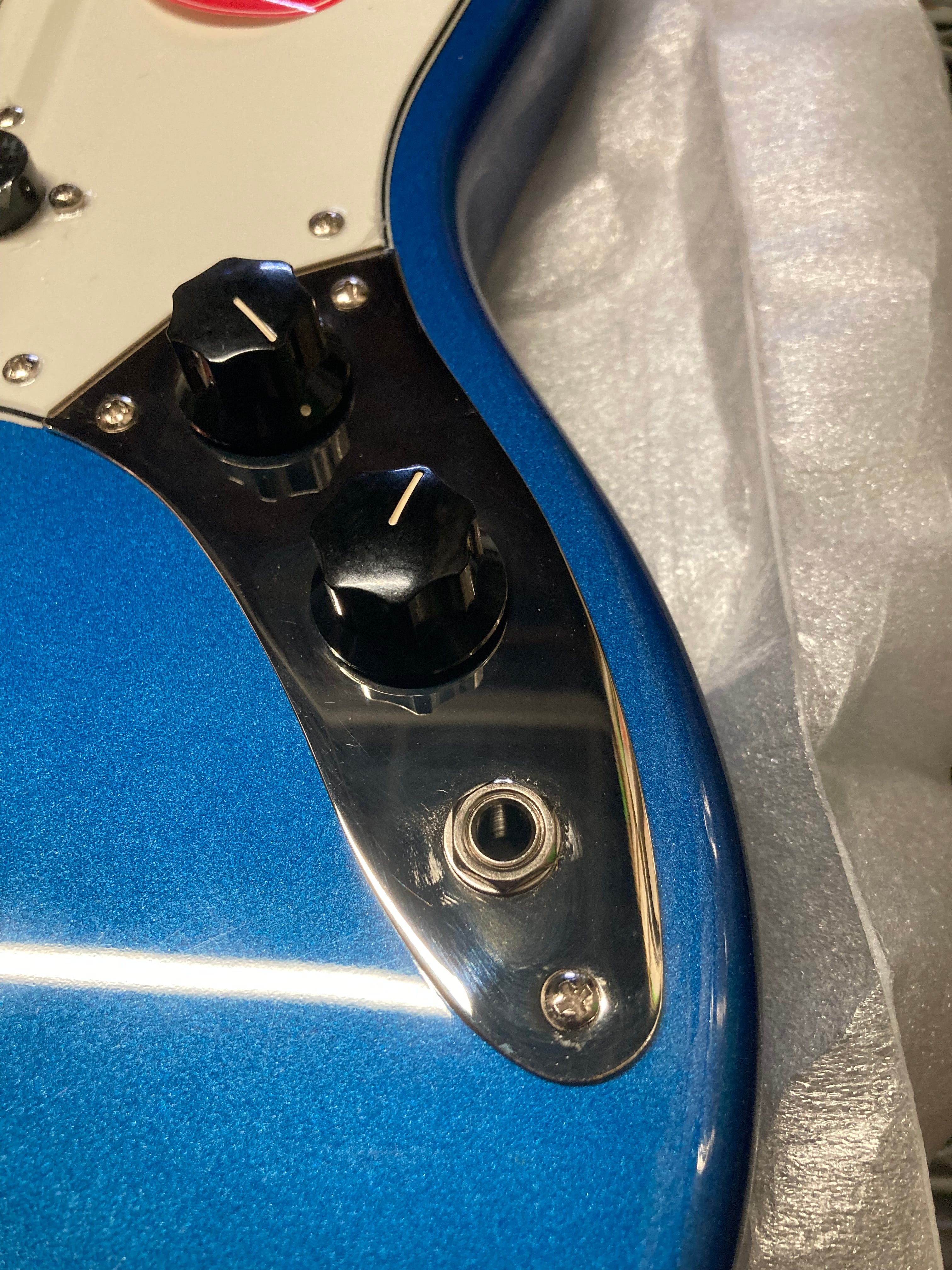 Squier Classic Vibe '60s Competition Mustang Bass Lake Placid Blue w/Olympic White Stripe