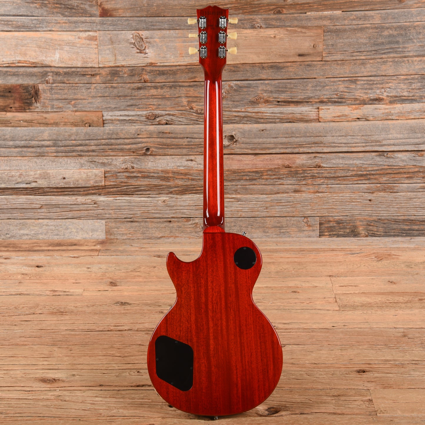 Gibson Les Paul Studio Cherry Sunburst 2024