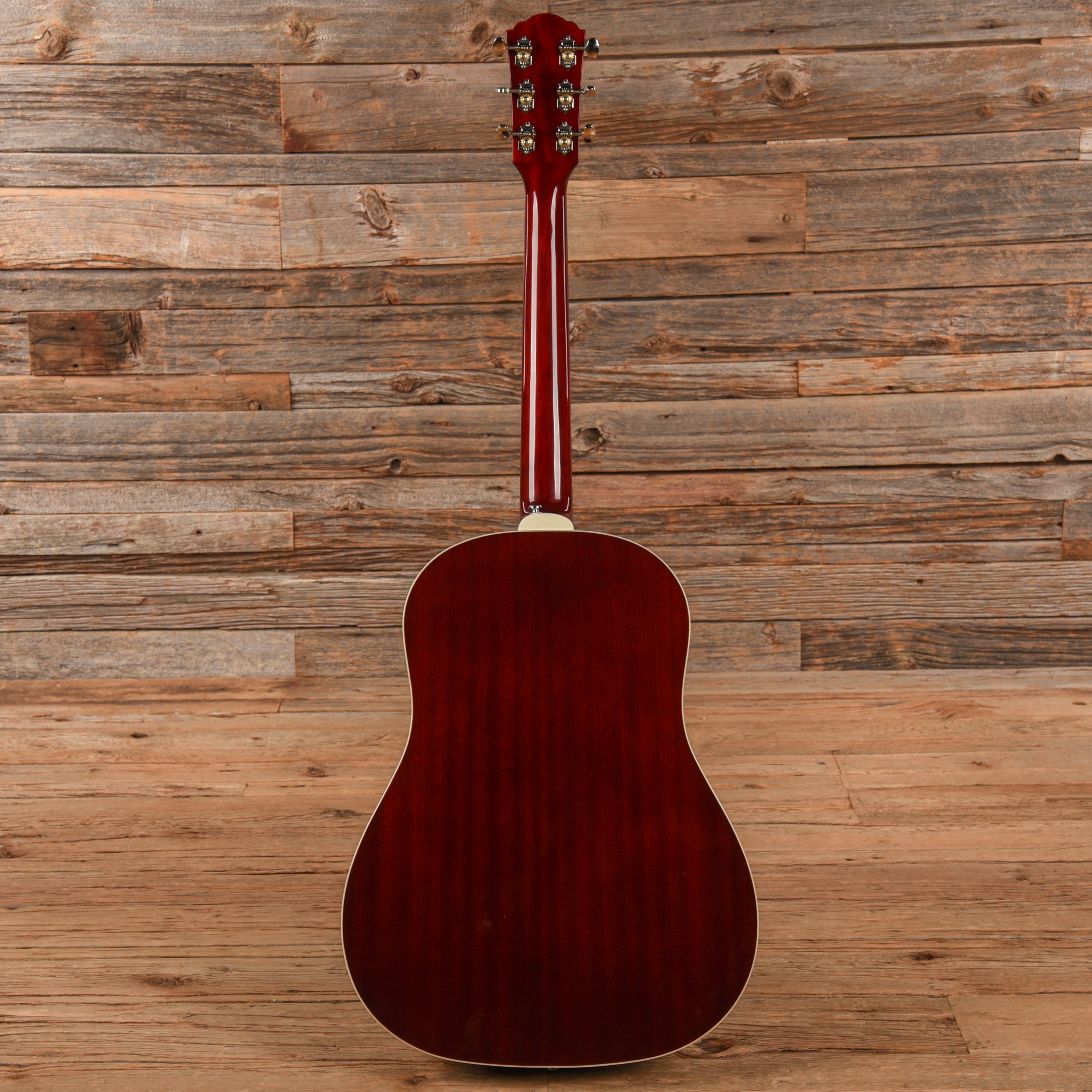 Guild DS-240 Memoir Slope Shoulder Acoustic Guitar Wine Red